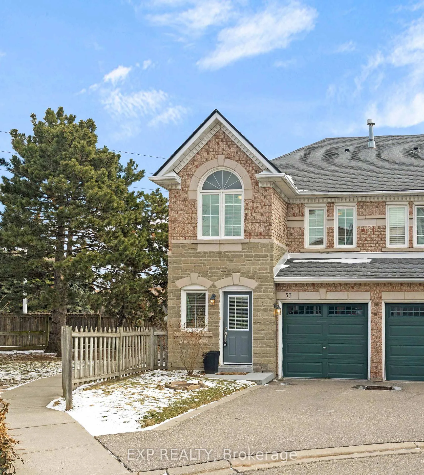 Photo 2 of Unit 53, 455 Apache Court, Mississauga, Hurontario — HOMEH