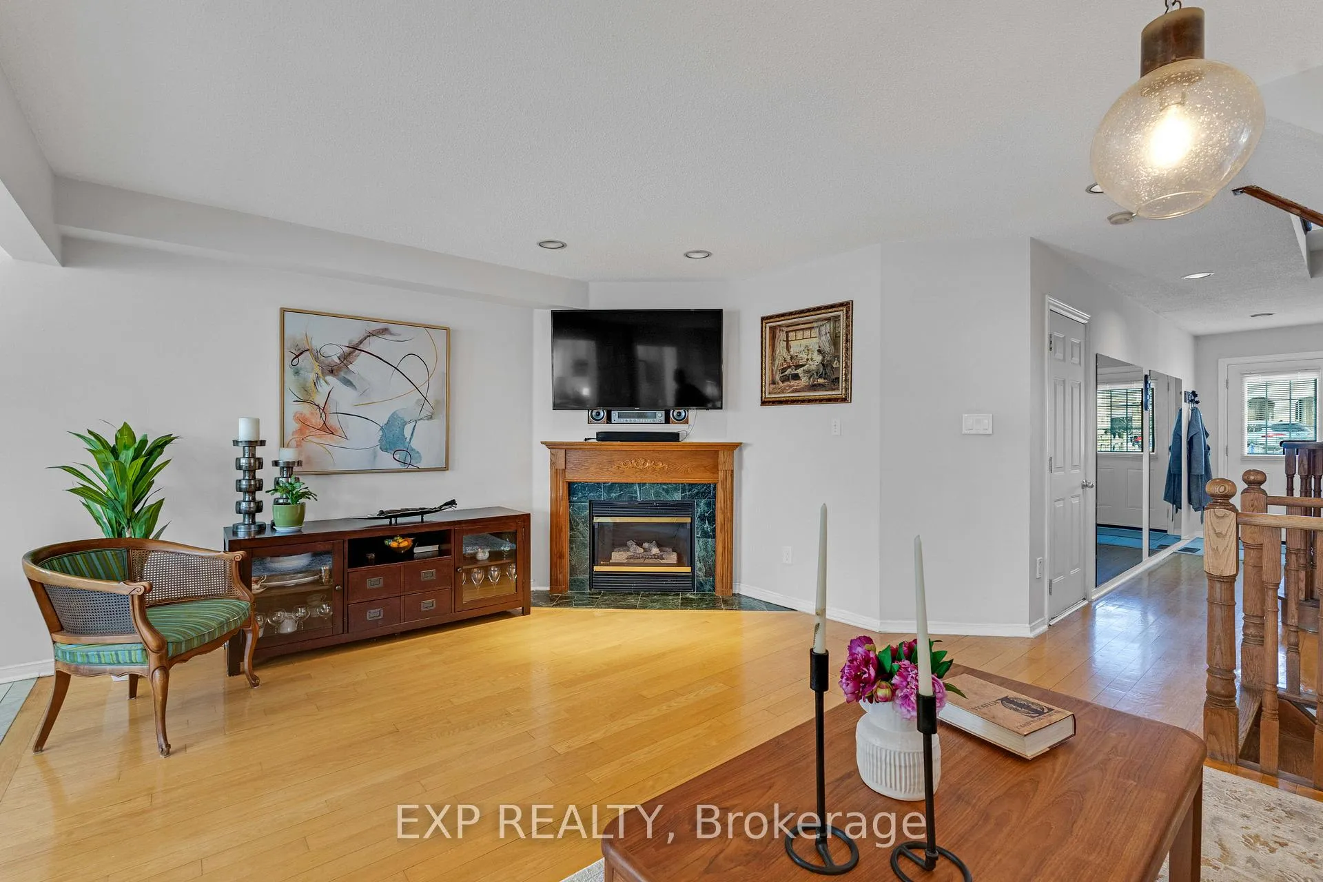 Photo 8 of Unit 53, 455 Apache Court, Mississauga, Hurontario — HOMEH
