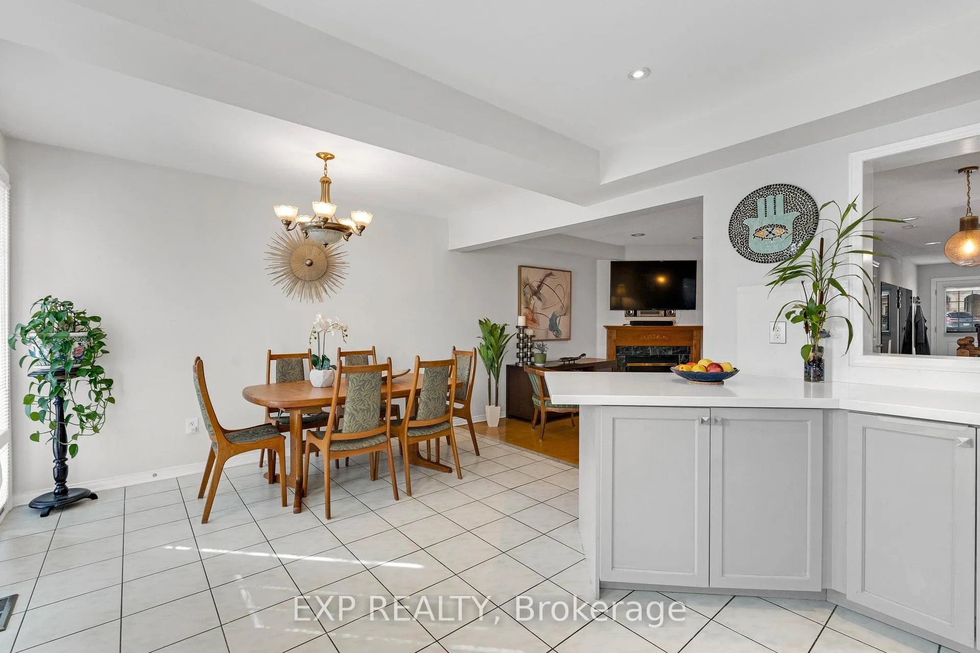 Photo 12 of Unit 53, 455 Apache Court, Mississauga, Hurontario — HOMEH