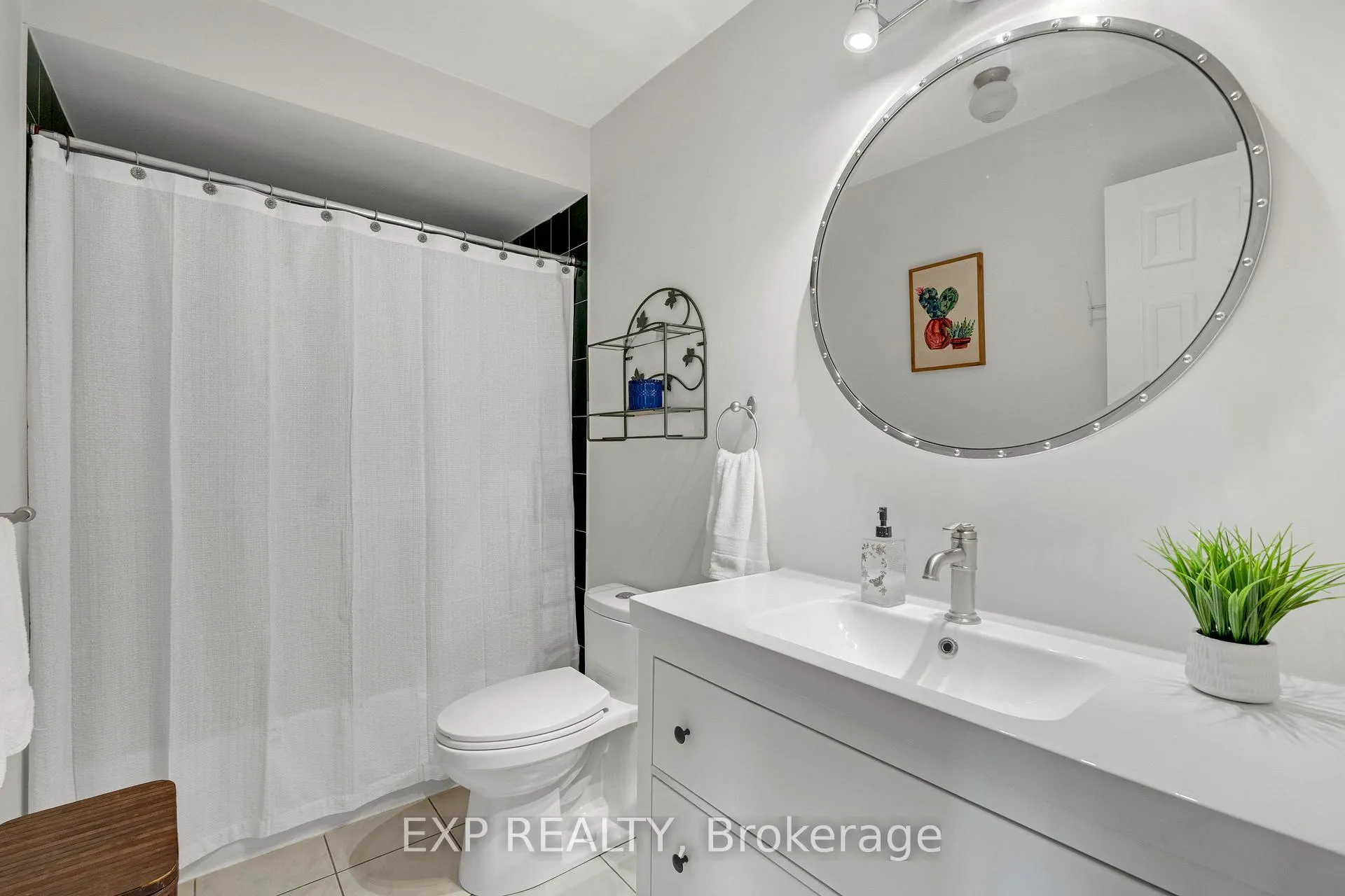 Photo 18 of Unit 53, 455 Apache Court, Mississauga, Hurontario — HOMEH