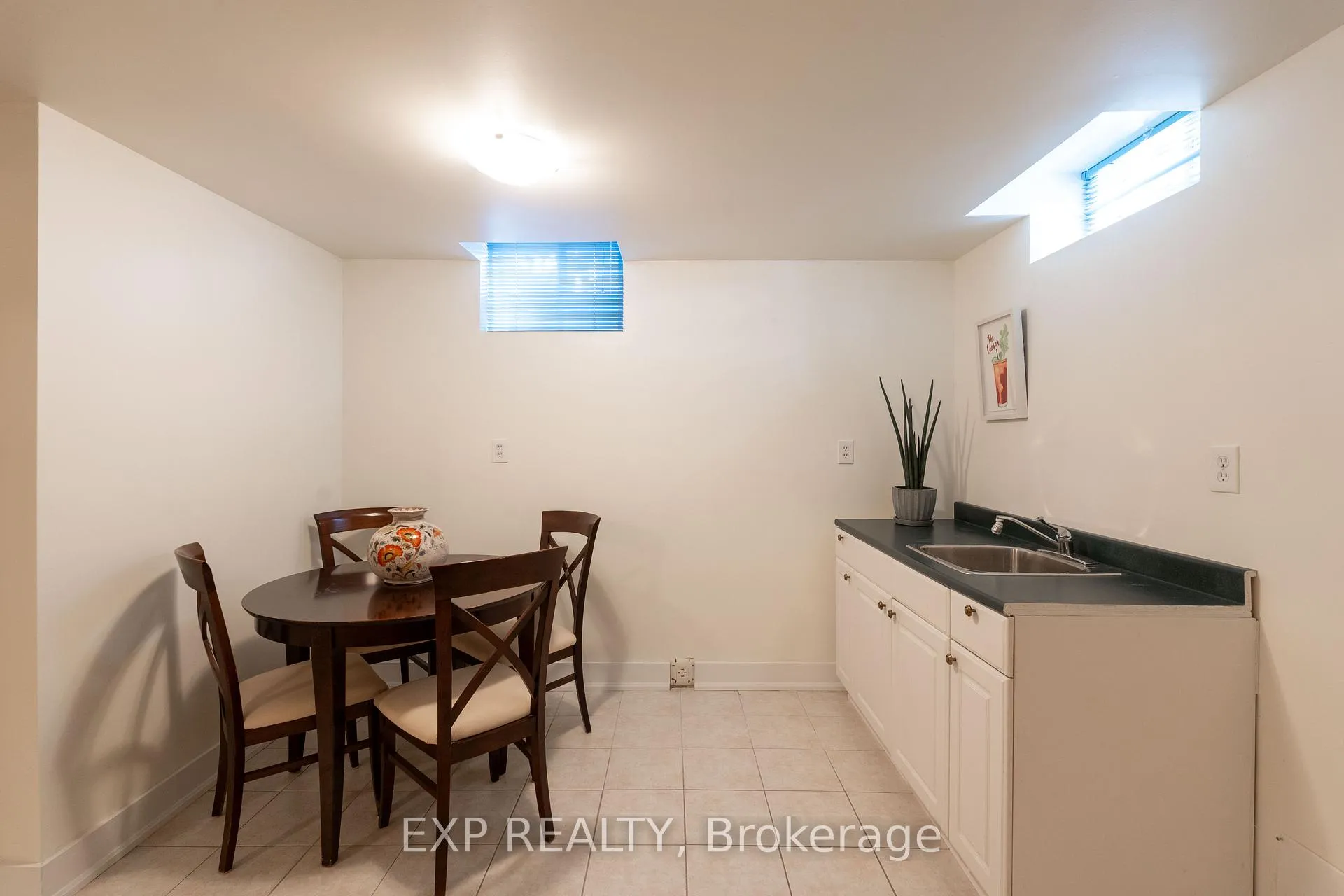 Photo 27 of Unit 53, 455 Apache Court, Mississauga, Hurontario — HOMEH