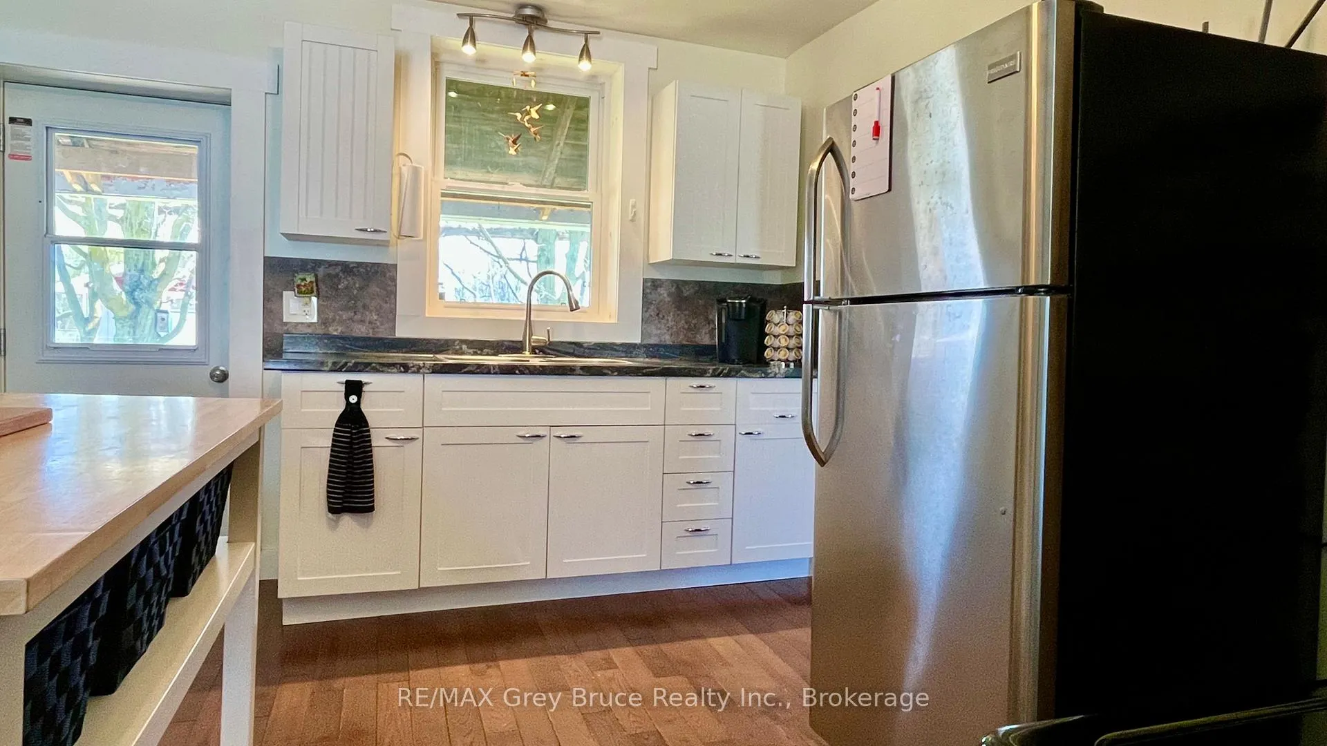 Photo 5 of 141 Yonge Street N, Arran-Elderslie — HOMEH