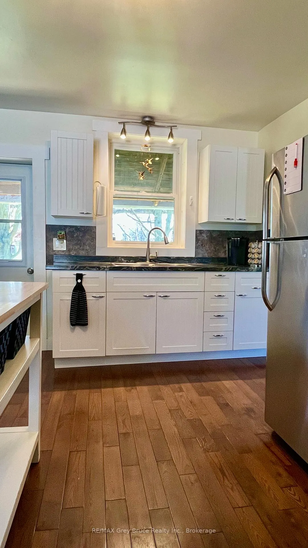 Photo 10 of 141 Yonge Street N, Arran-Elderslie — HOMEH