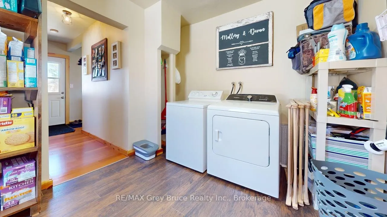 Photo 14 of 141 Yonge Street N, Arran-Elderslie — HOMEH