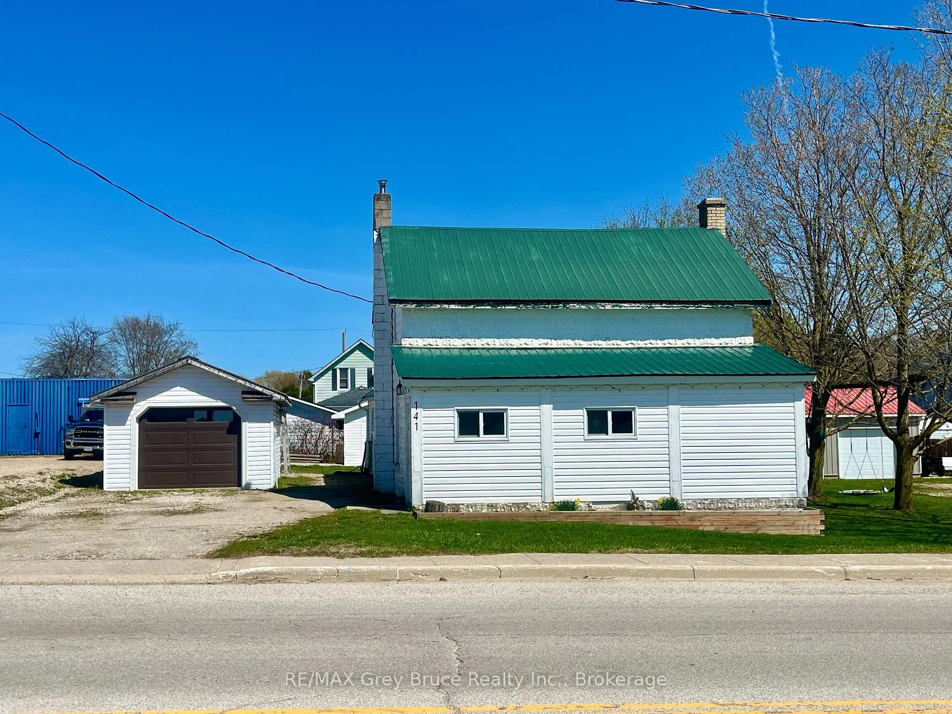 Photo 25 of 141 Yonge Street N, Arran-Elderslie — HOMEH