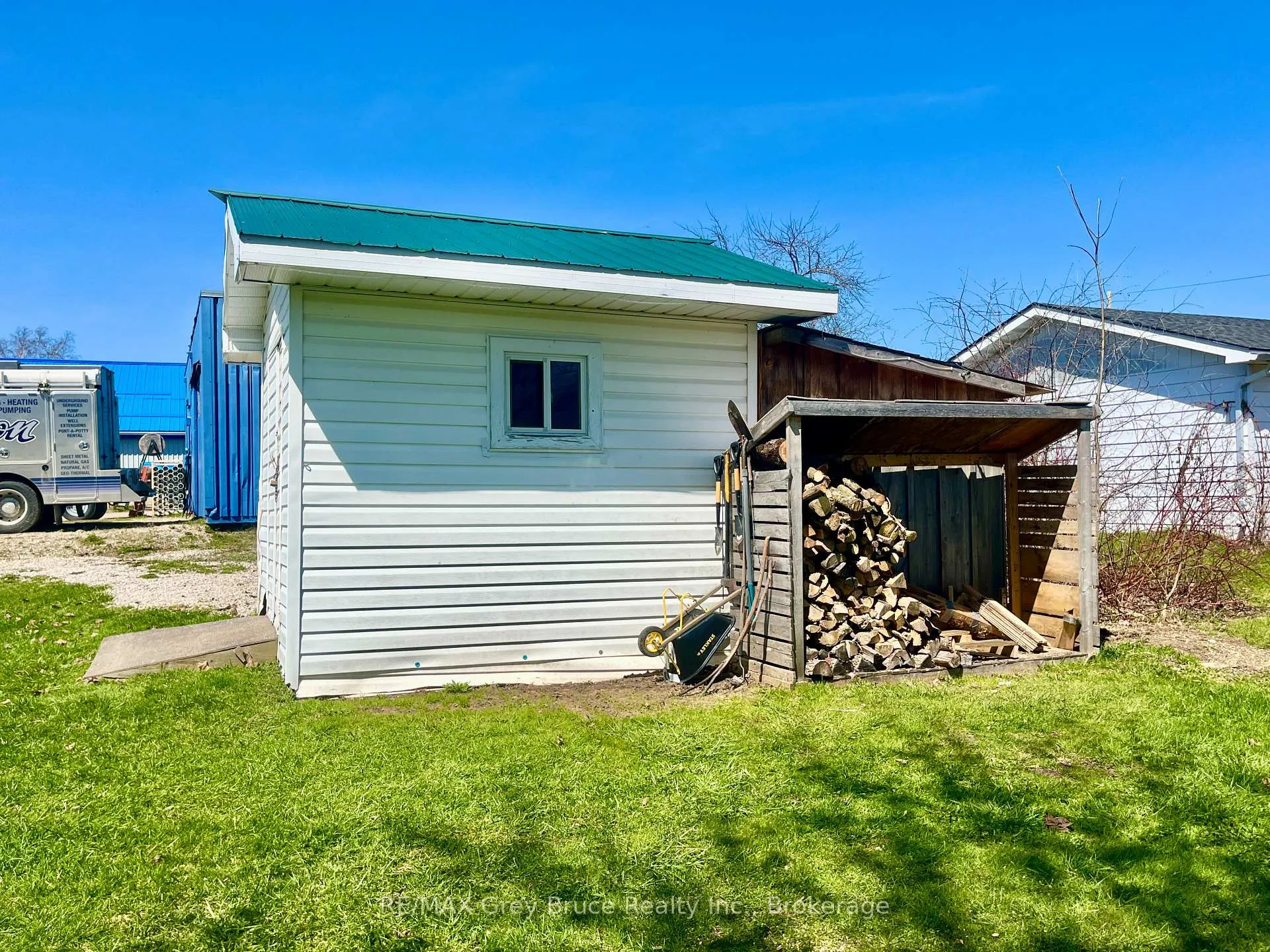 Photo 39 of 141 Yonge Street N, Arran-Elderslie — HOMEH