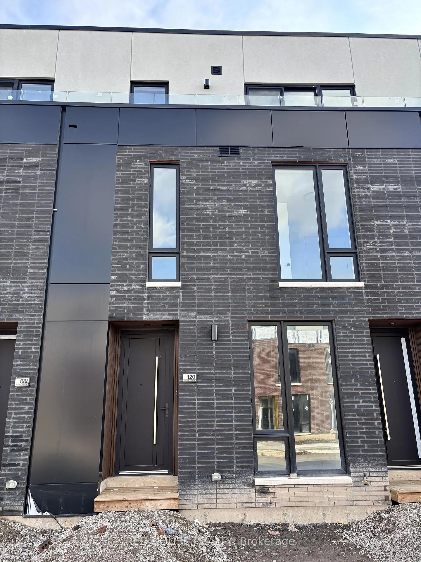 Photo 1 of 120 Everett Common, St. Catharines, Oakdale — HOMEH