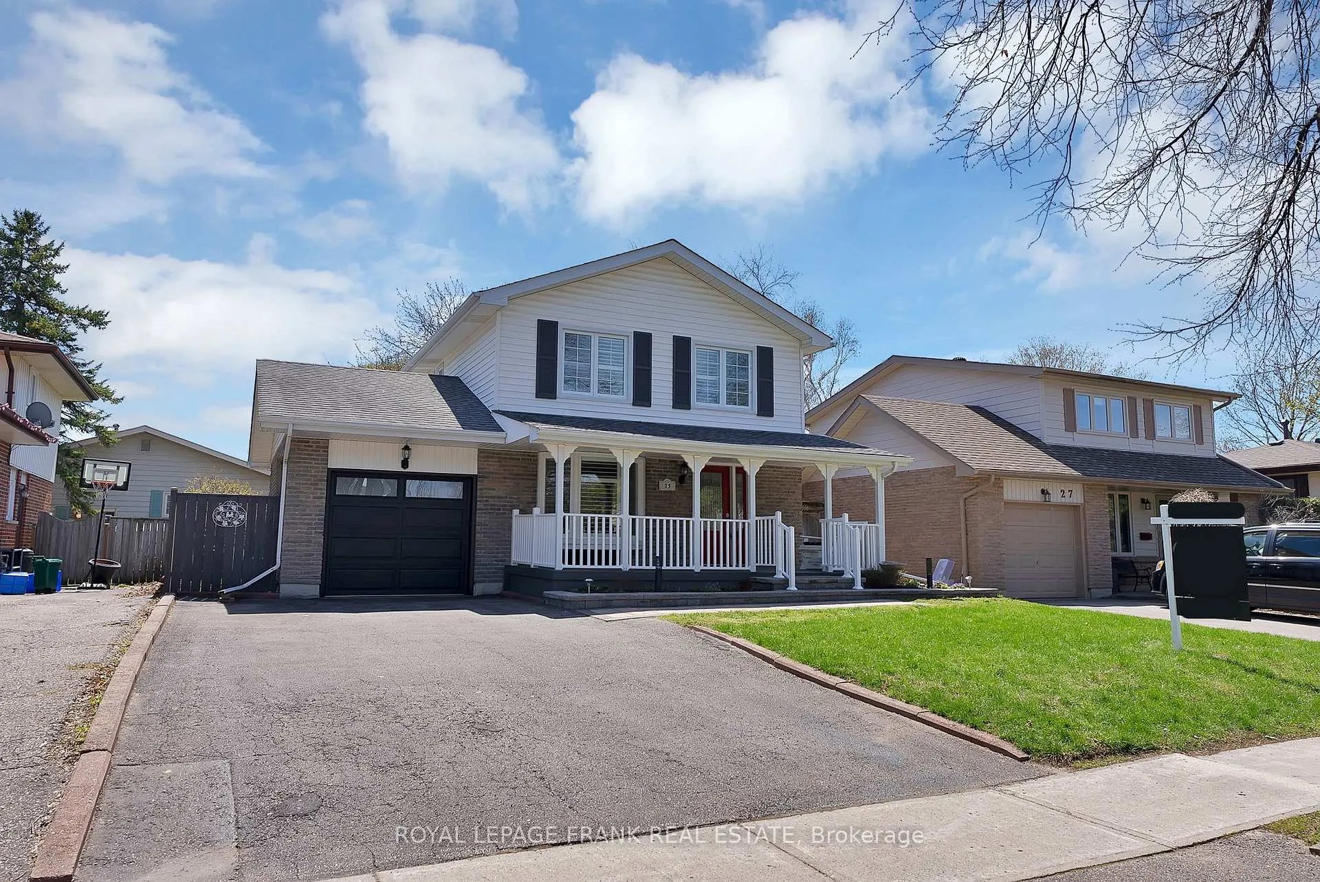 Photo 3 of 25 Michael Boulevard, Whitby, Lynde Creek — HOMEH