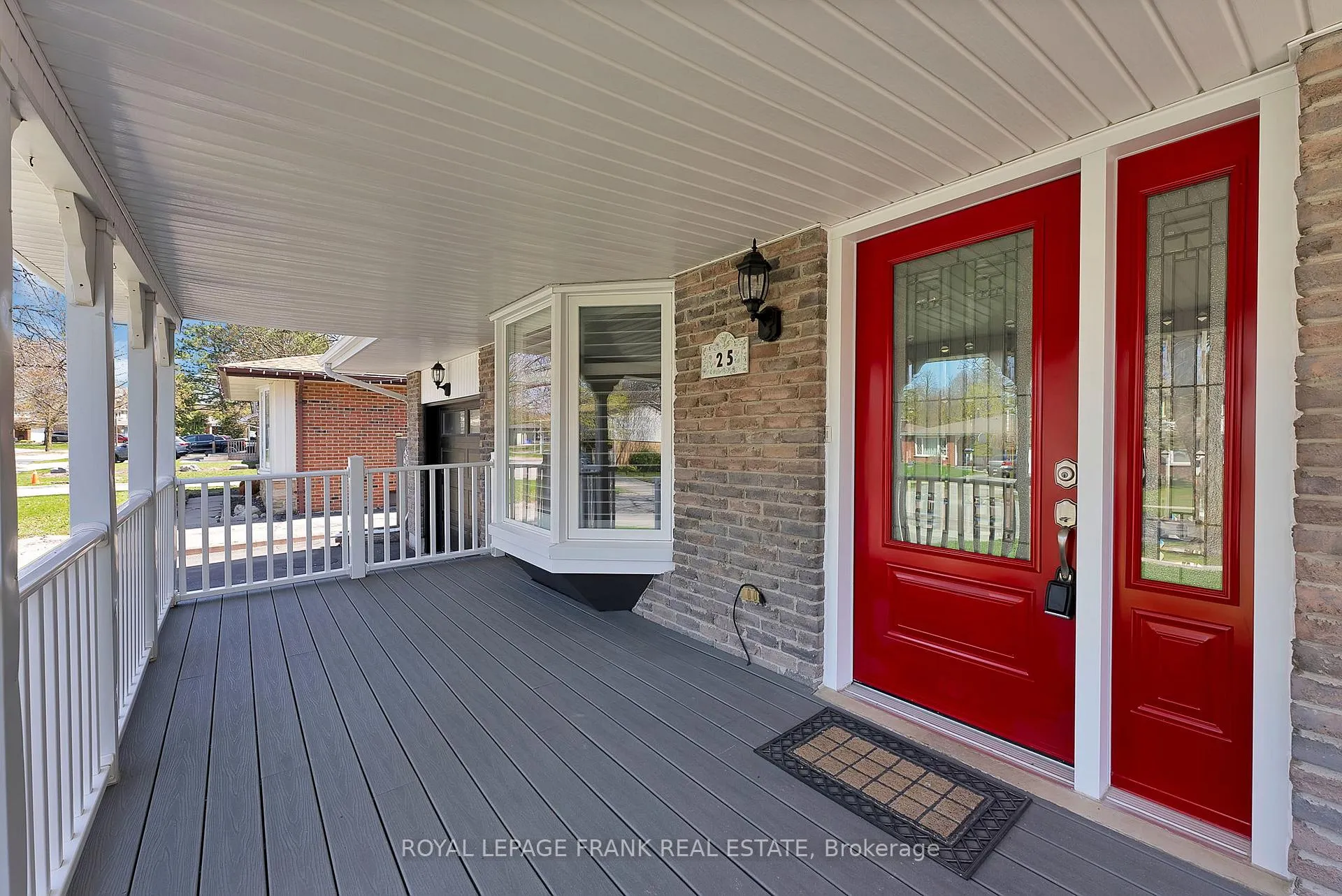 Photo 5 of 25 Michael Boulevard, Whitby, Lynde Creek — HOMEH