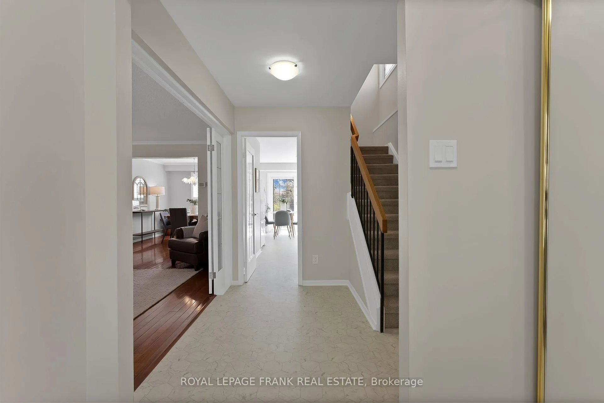 Photo 7 of 25 Michael Boulevard, Whitby, Lynde Creek — HOMEH