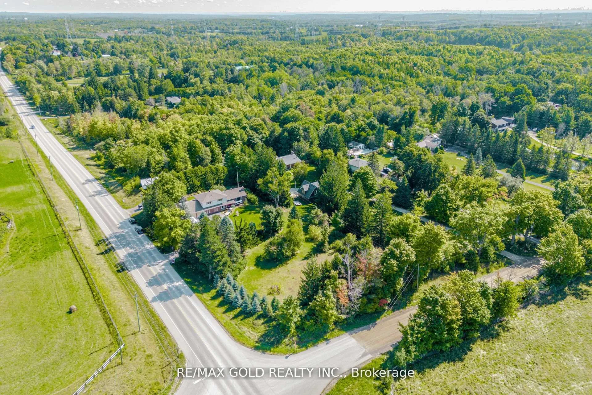 Photo 3 of 9109 Wellington Rd 50, Erin, Rural Erin — HOMEH