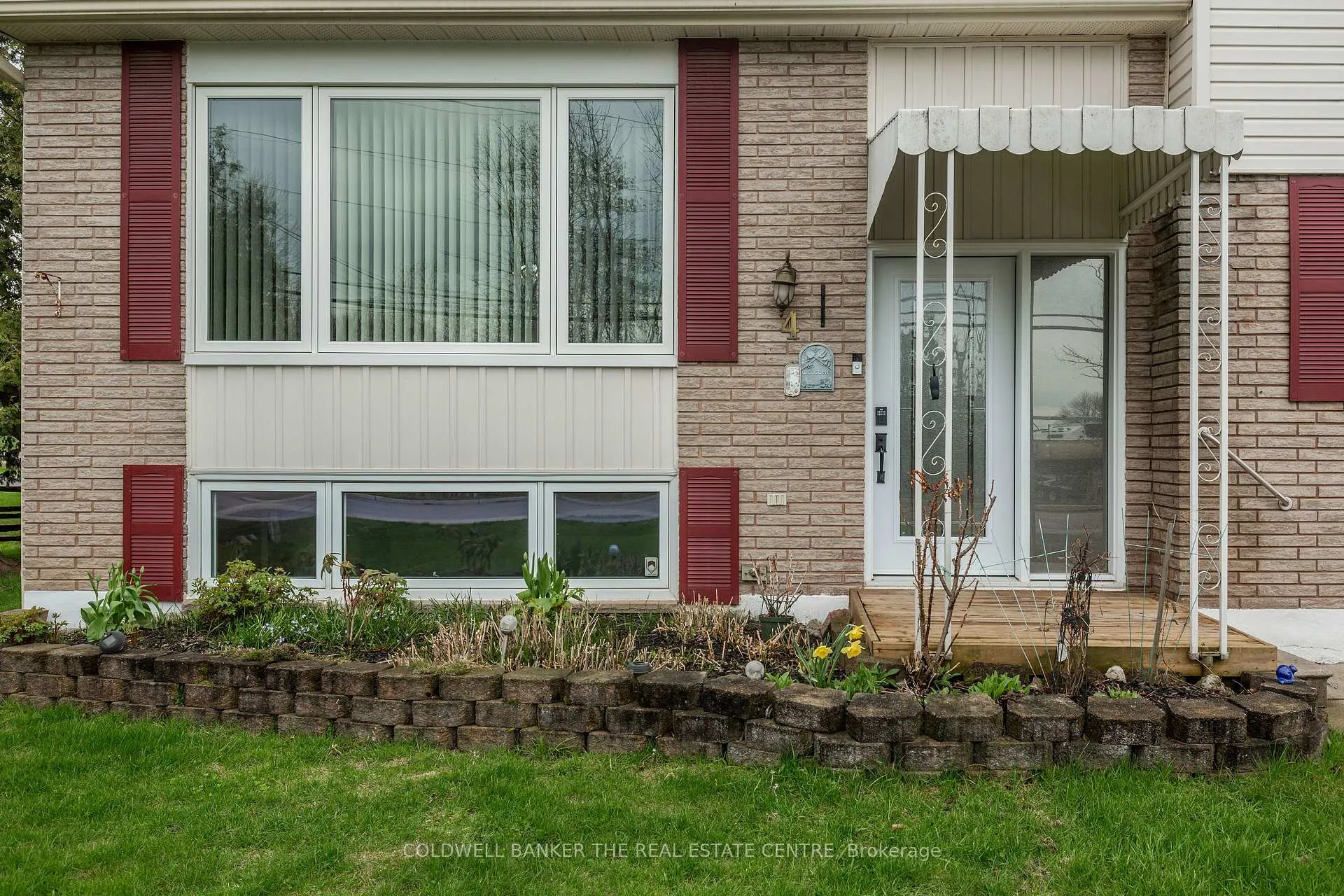 Photo 4 of 4 Everton Drive, Innisfil, Gilford — HOMEH