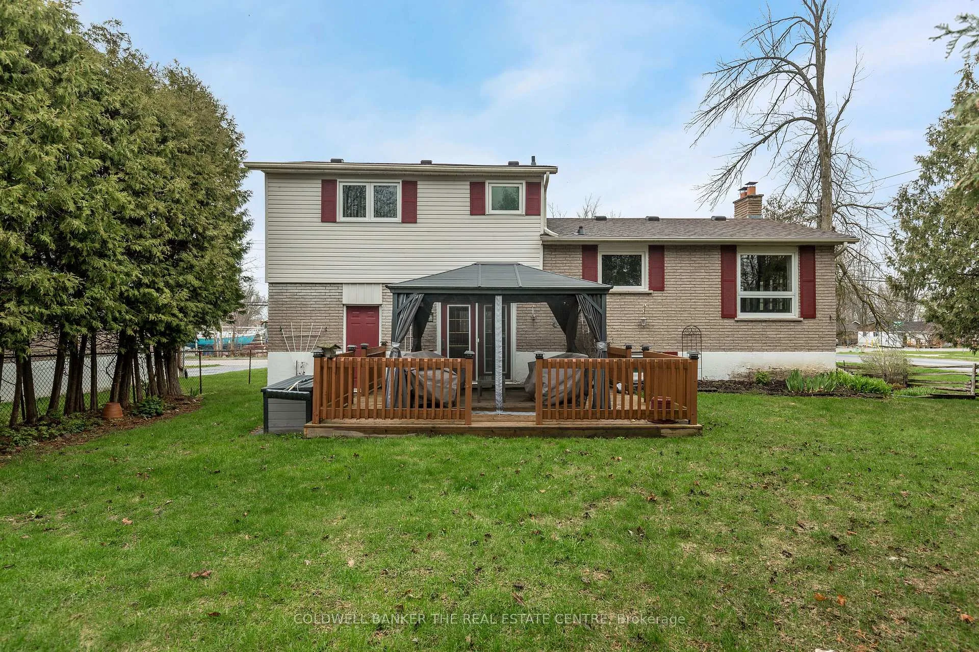 Photo 28 of 4 Everton Drive, Innisfil, Gilford — HOMEH