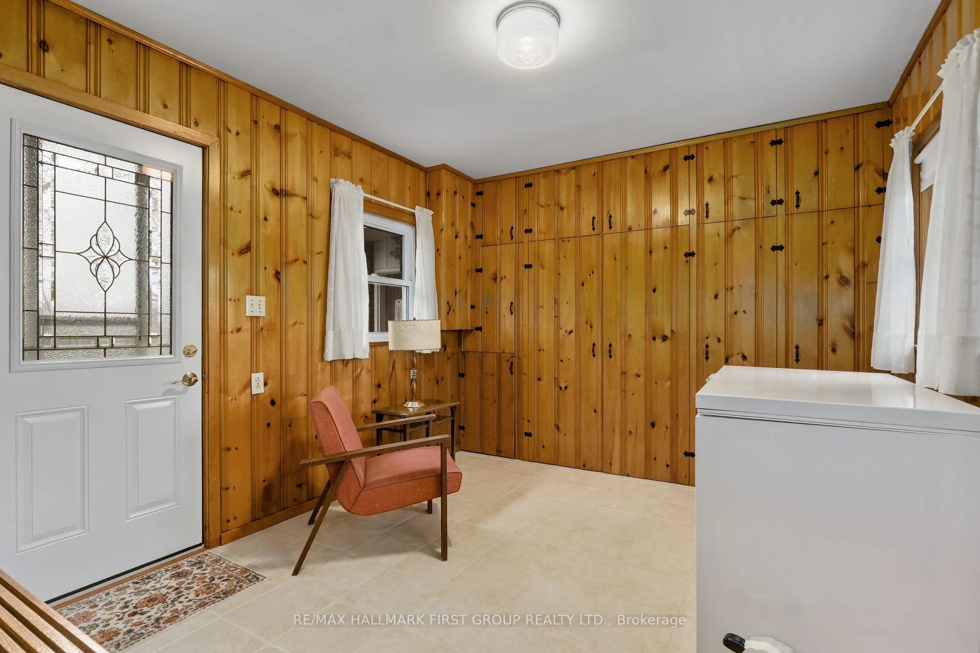 Photo 5 of 12 Maplewood Boulevard, Cobourg — HOMEH