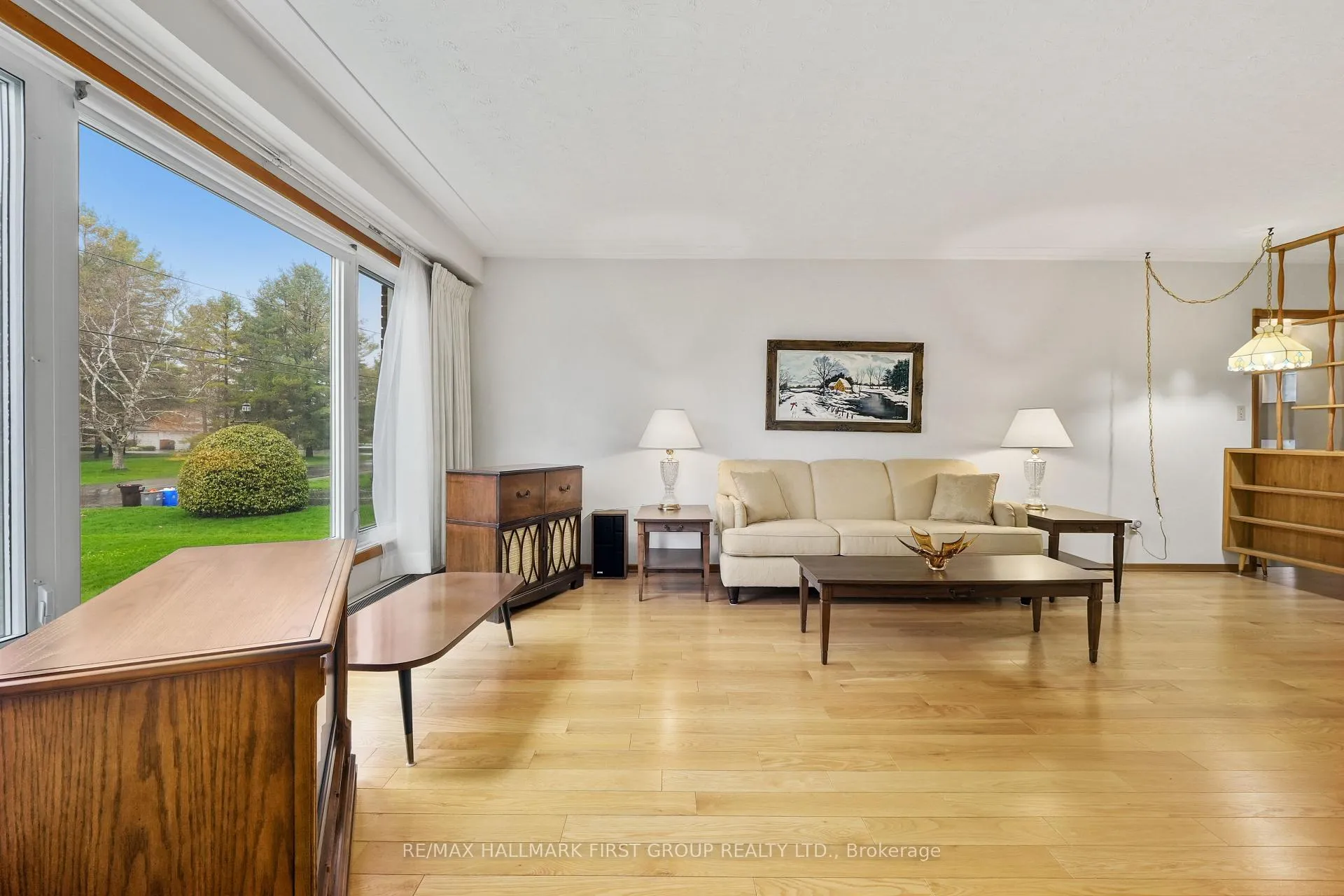Photo 17 of 12 Maplewood Boulevard, Cobourg — HOMEH
