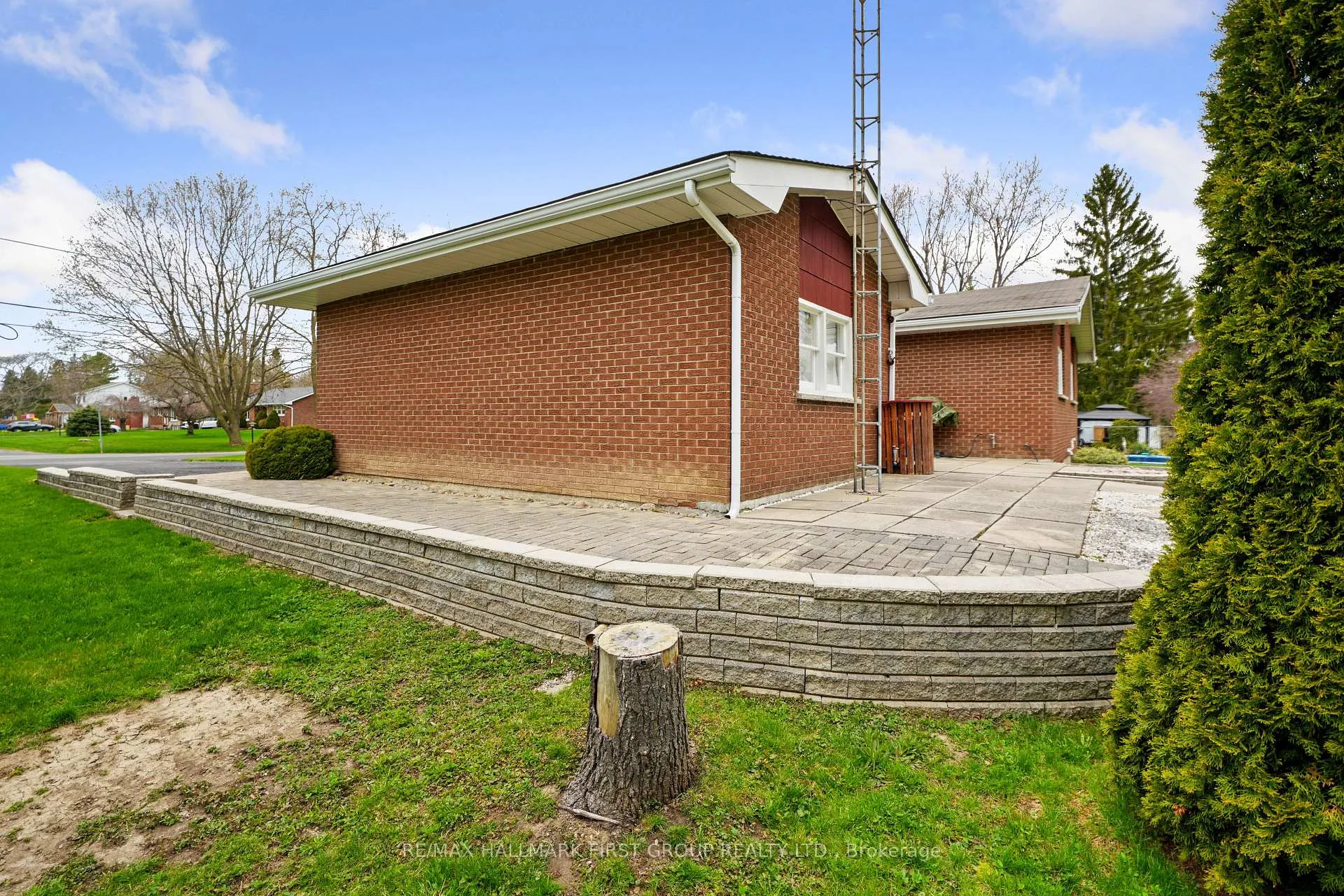 Photo 47 of 12 Maplewood Boulevard, Cobourg — HOMEH