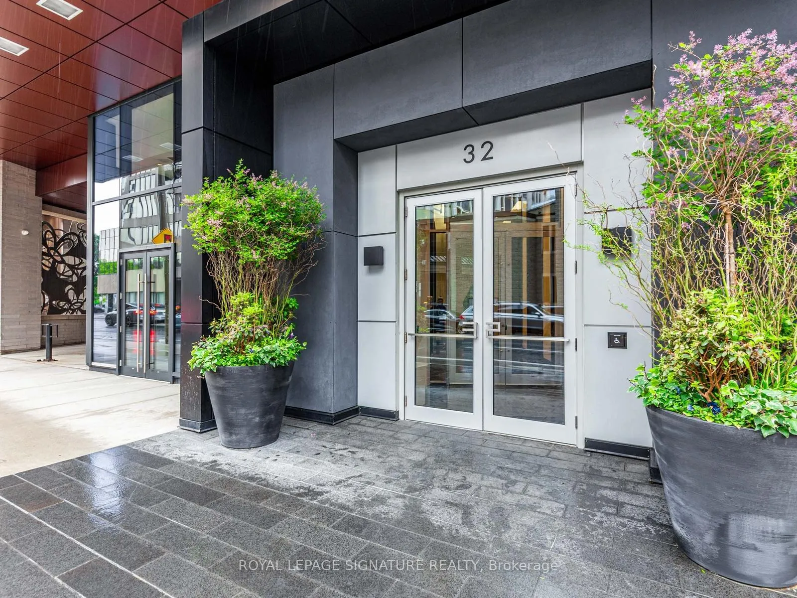 Photo 27 of Unit 1303, 32 Davenport Road, Toronto, The Annex — HOMEH