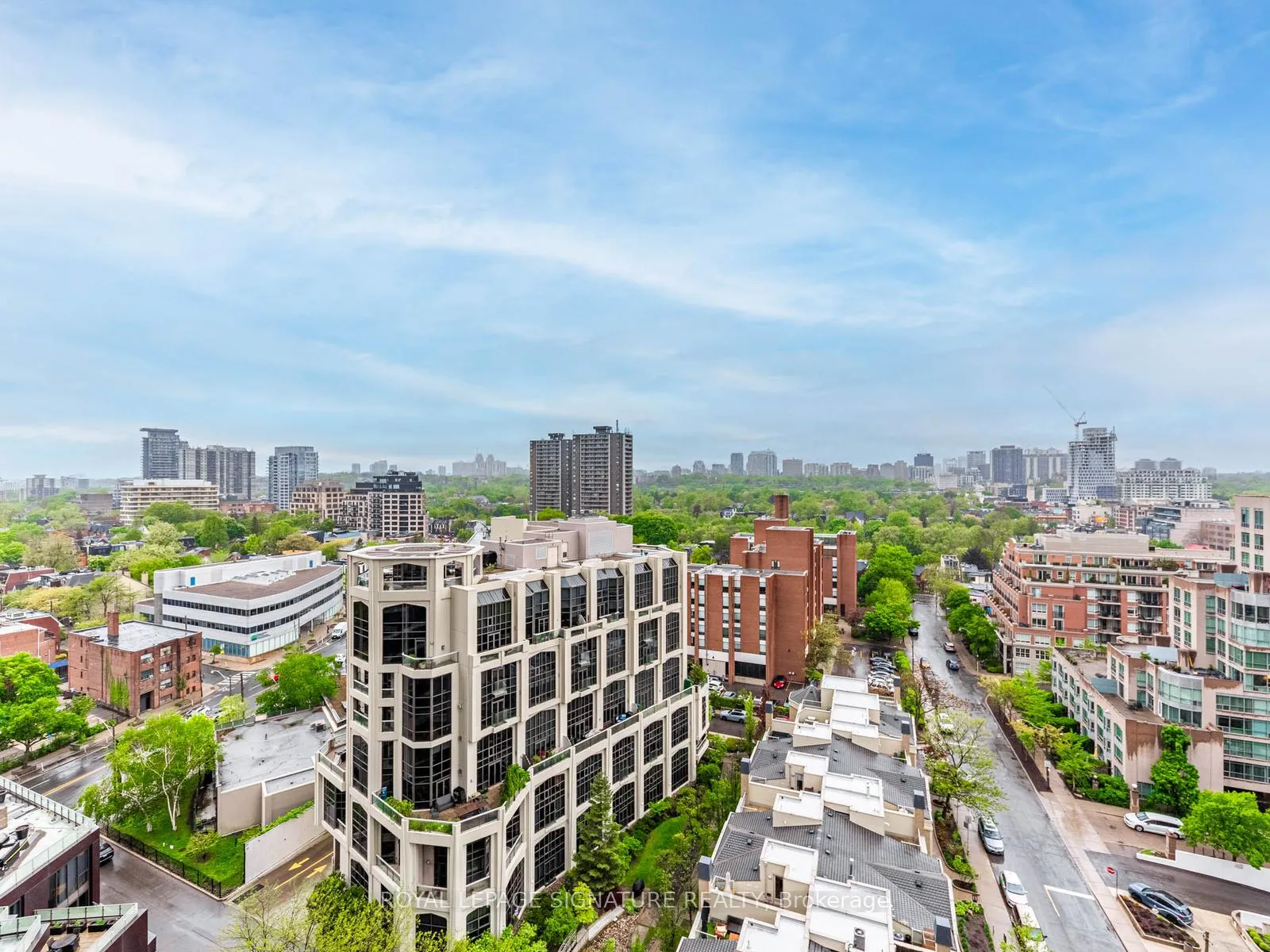 Photo 24 of Unit 1303, 32 Davenport Road, Toronto, The Annex — HOMEH