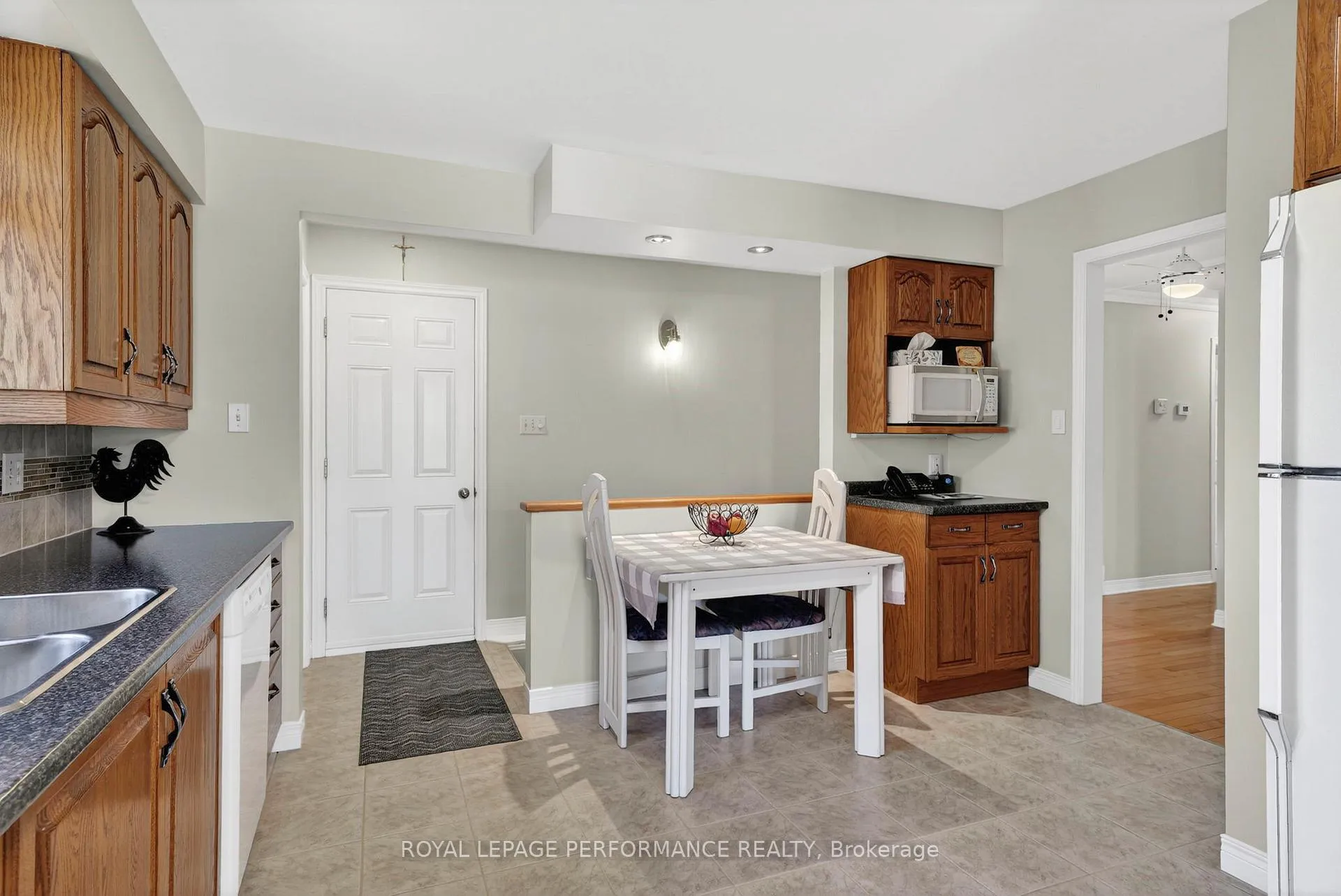 Photo 15 of 674 Hamilton Crescent, Cornwall — HOMEH