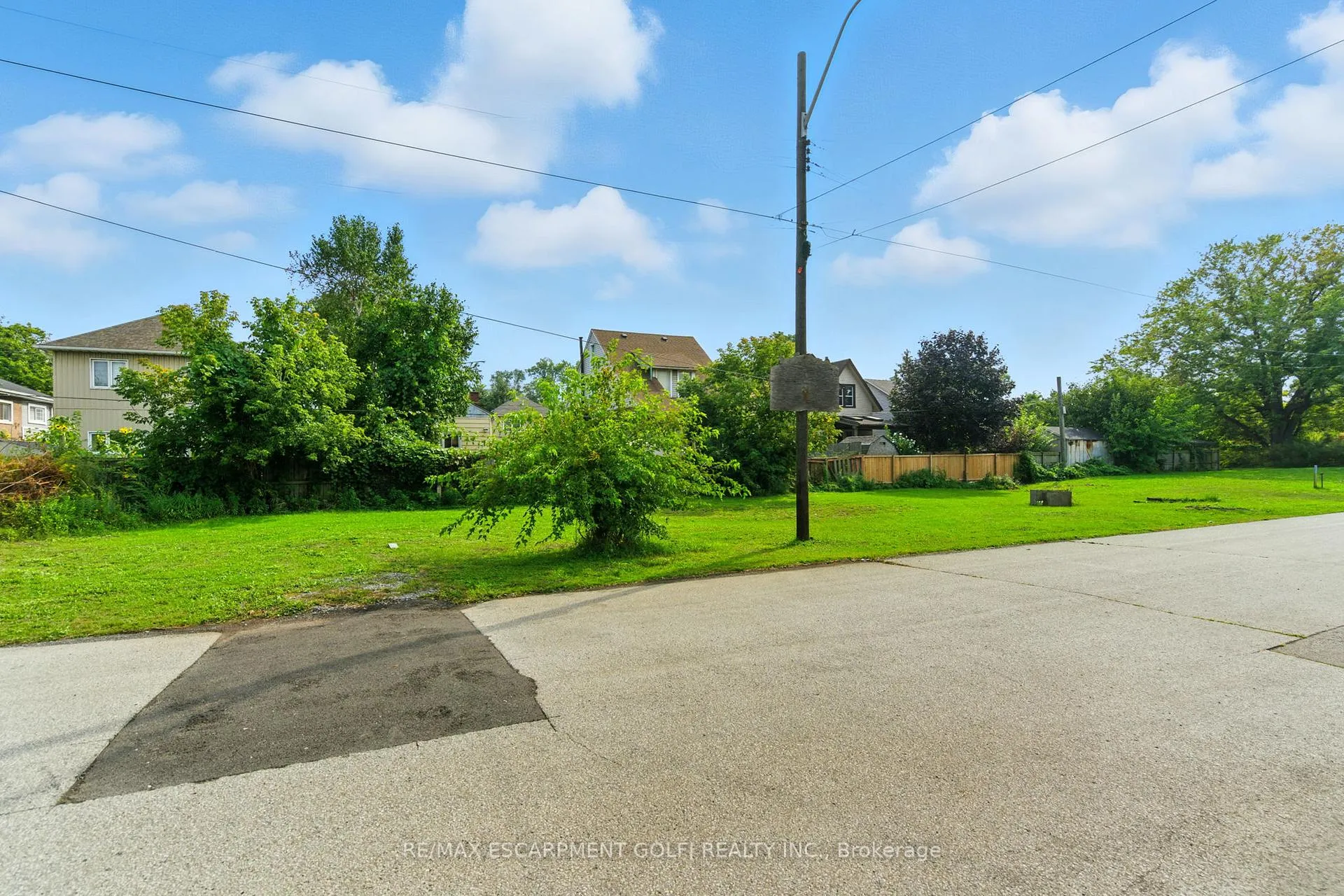 Photo 6 of 10 Knapmans Drive, Hamilton, Hamilton Beach — HOMEH