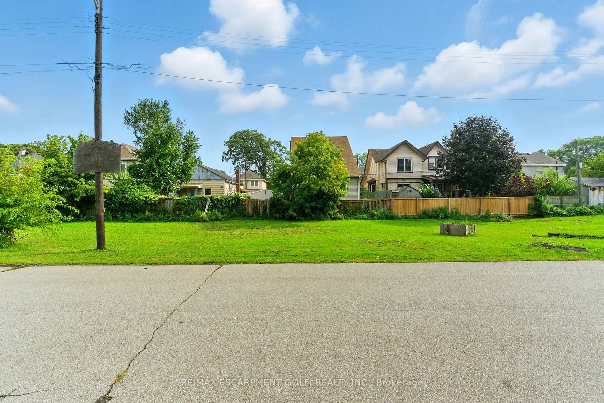 Photo 7 of 10 Knapmans Drive, Hamilton, Hamilton Beach — HOMEH
