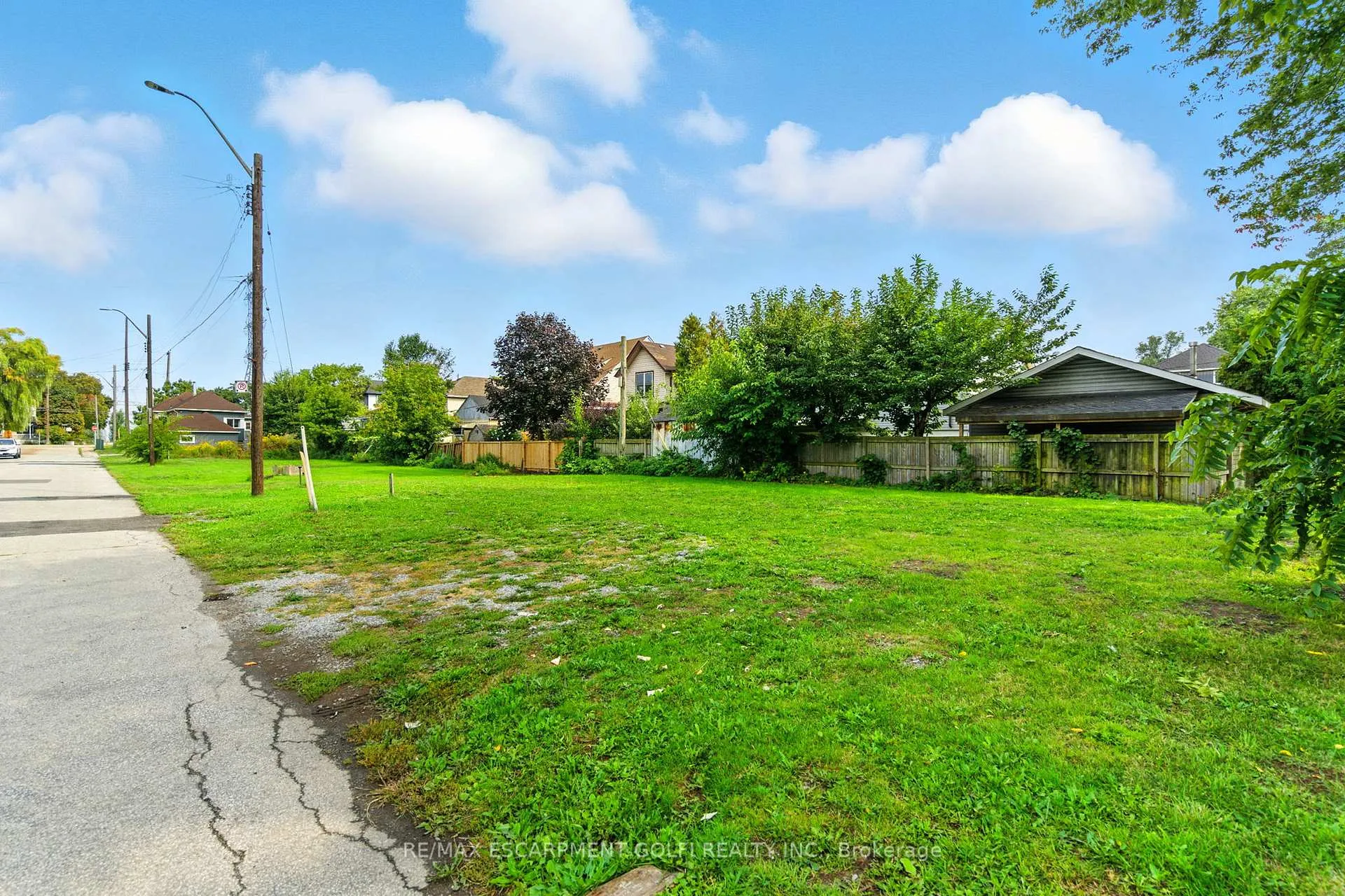 Photo 9 of 10 Knapmans Drive, Hamilton, Hamilton Beach — HOMEH