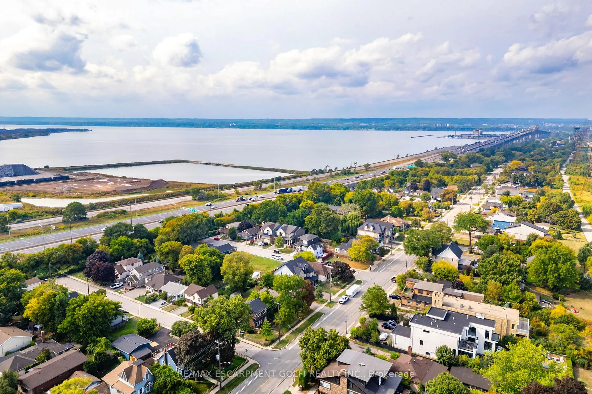 Photo 25 of 10 Knapmans Drive, Hamilton, Hamilton Beach — HOMEH