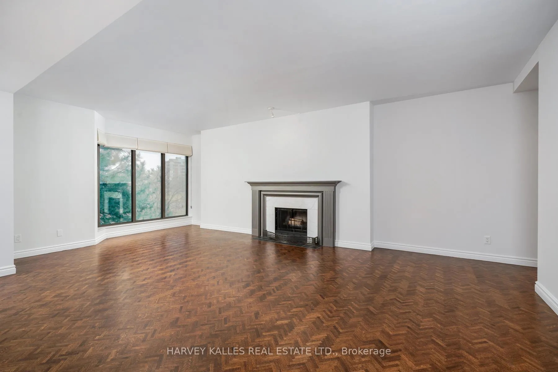 Photo 25 of Unit 204, 70 Rosehill Avenue, Toronto, Rosedale-Moore Park — HOMEH