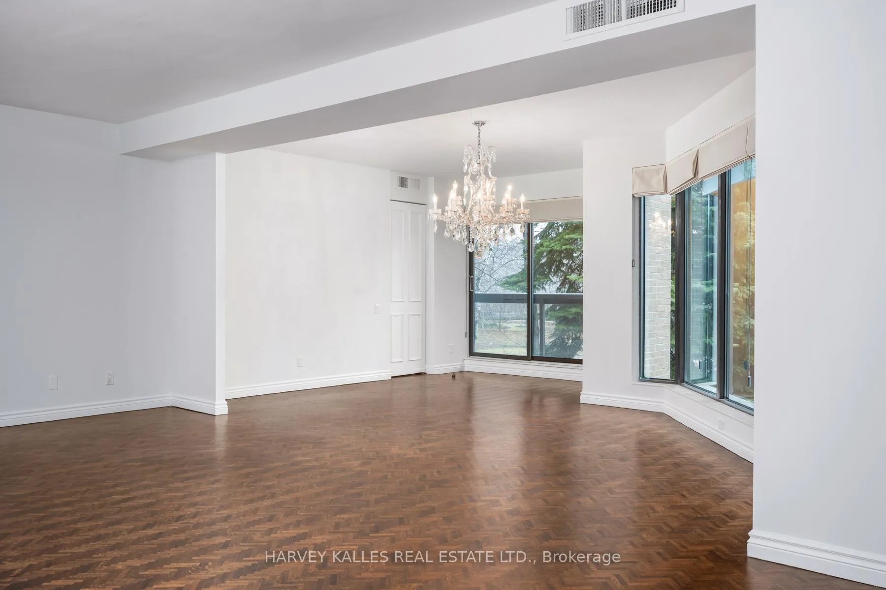 Photo 26 of Unit 204, 70 Rosehill Avenue, Toronto, Rosedale-Moore Park — HOMEH