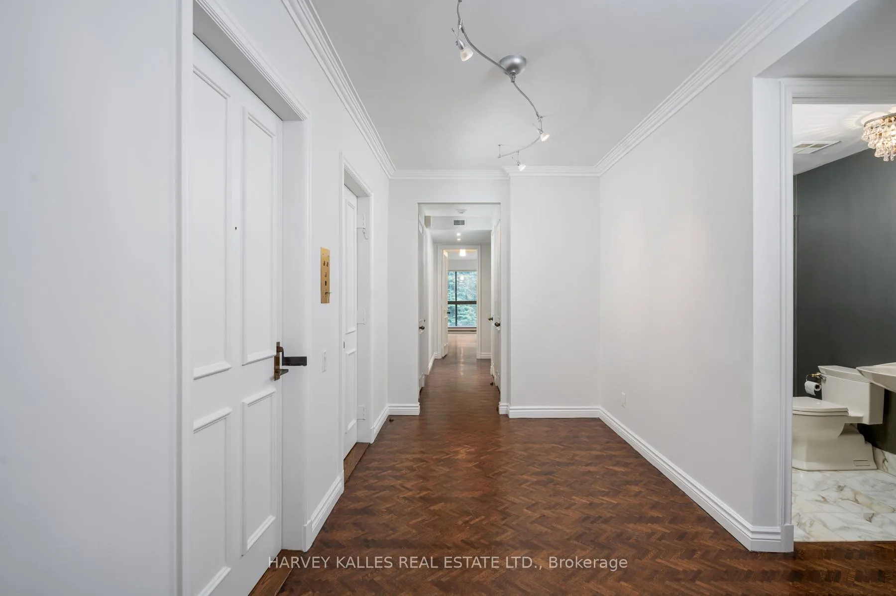 Photo 27 of Unit 204, 70 Rosehill Avenue, Toronto, Rosedale-Moore Park — HOMEH
