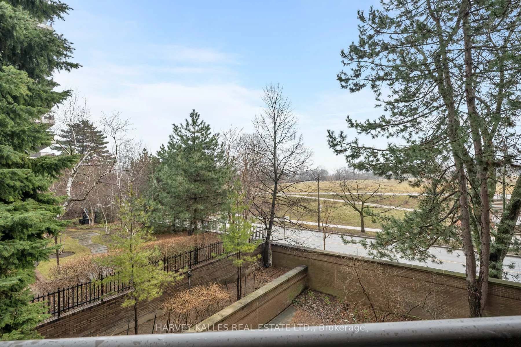 Photo 45 of Unit 204, 70 Rosehill Avenue, Toronto, Rosedale-Moore Park — HOMEH