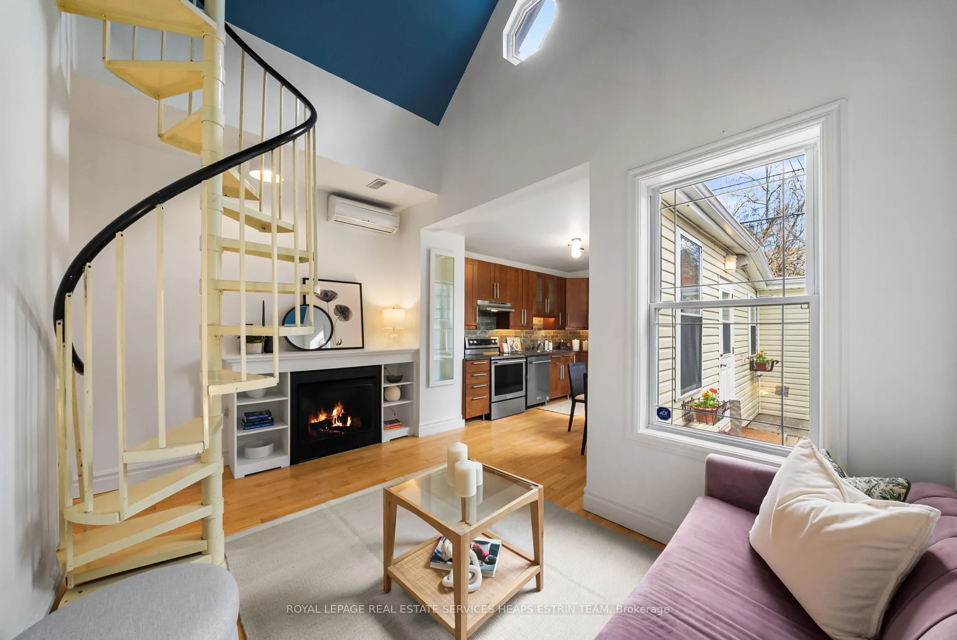Photo 6 of 95 1/2 Fuller Avenue, Toronto, Roncesvalles — HOMEH