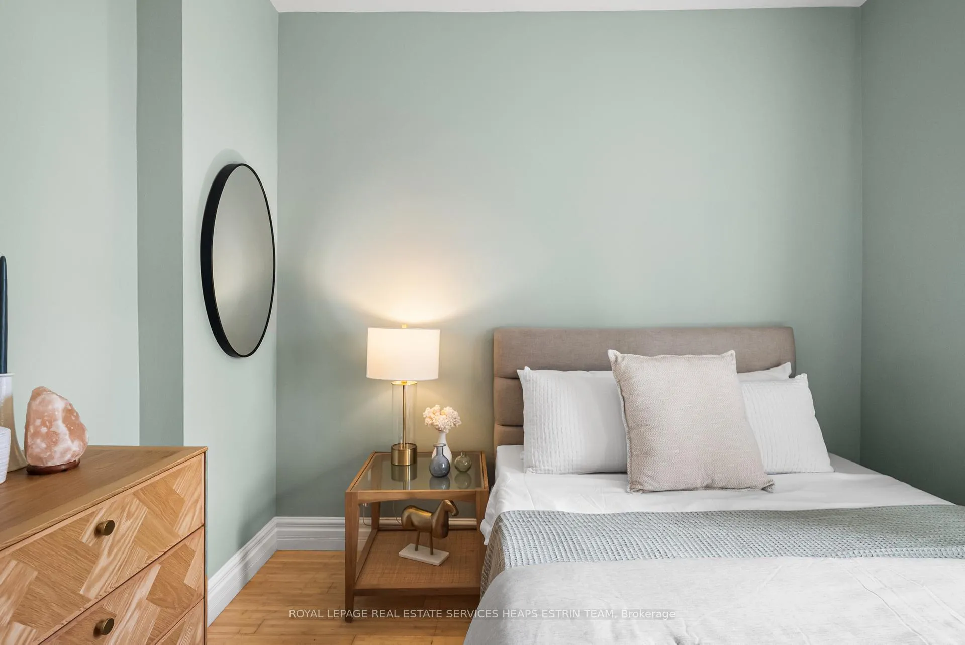 Photo 12 of 95 1/2 Fuller Avenue, Toronto, Roncesvalles — HOMEH