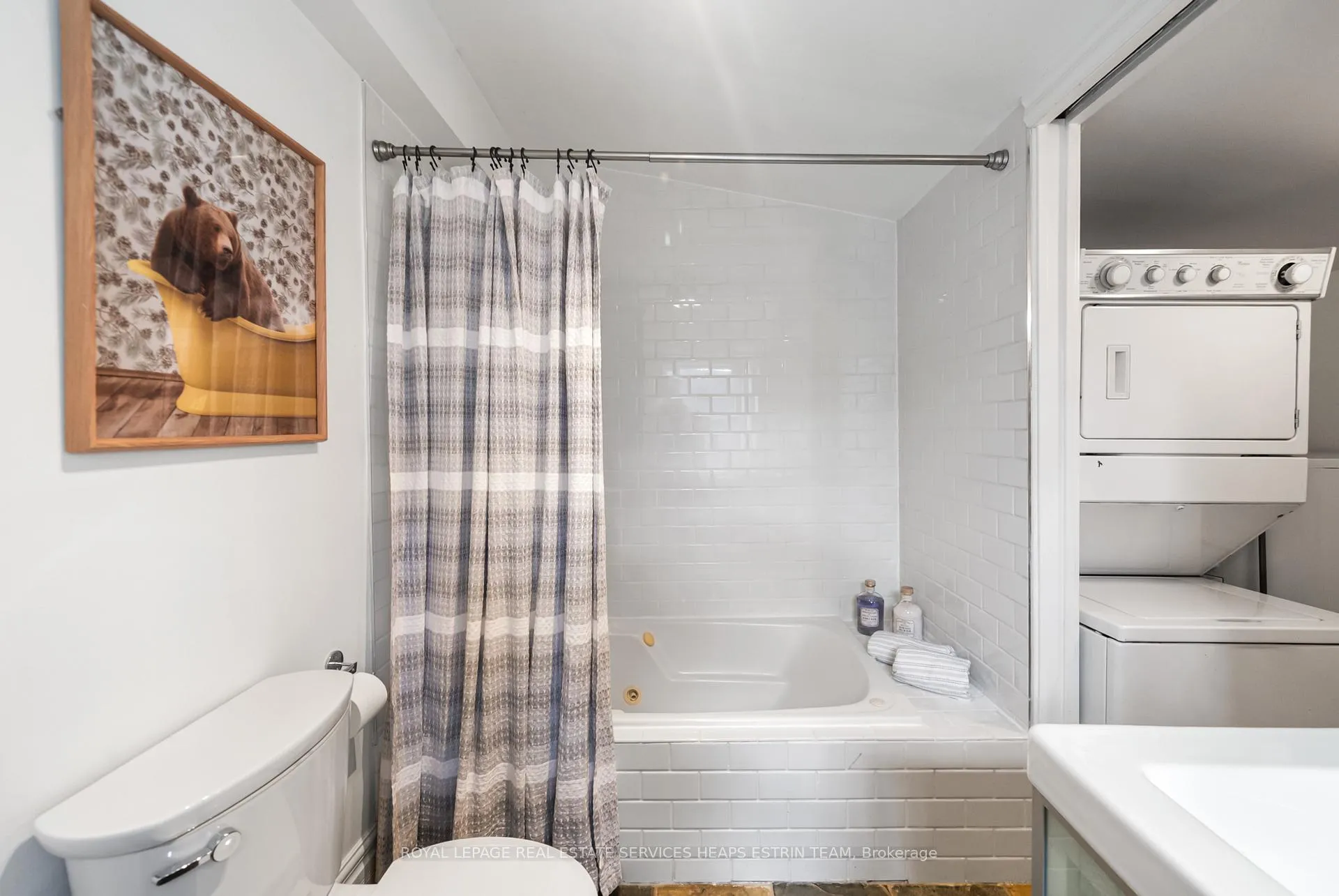 Photo 17 of 95 1/2 Fuller Avenue, Toronto, Roncesvalles — HOMEH