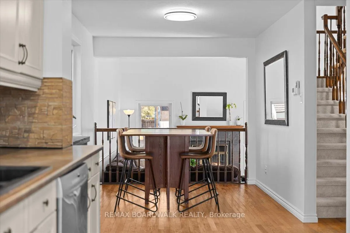 Photo 7 of 1837 Windflower Way, Ottawa, Chapel Hill — HOMEH