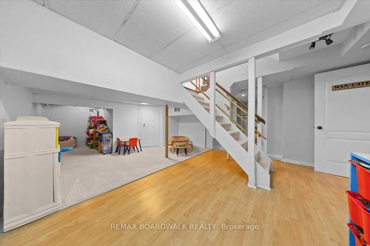 Photo 34 of 1837 Windflower Way, Ottawa, Chapel Hill — HOMEH