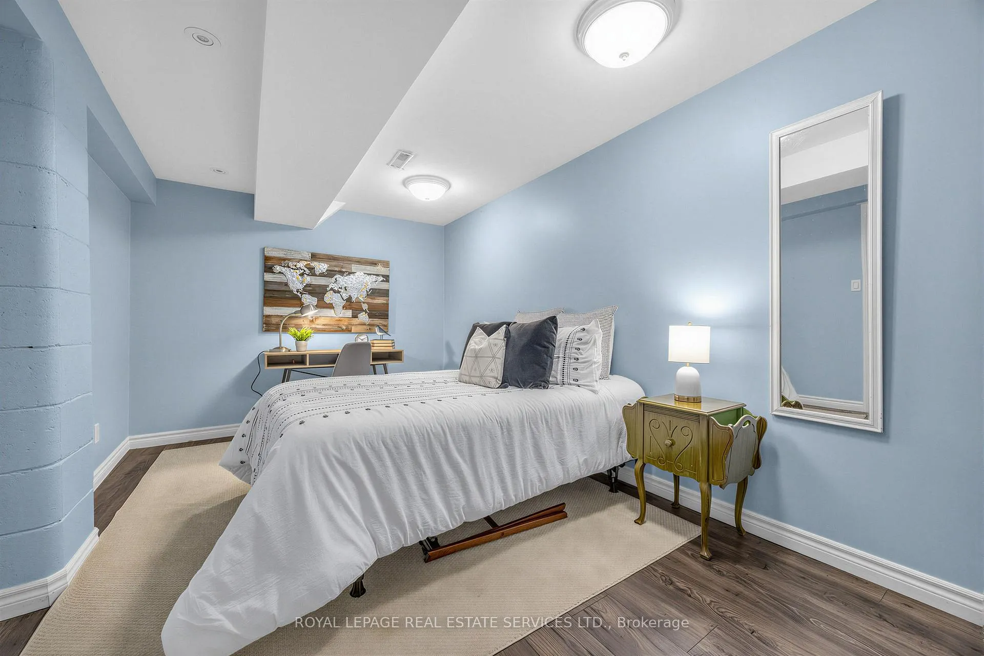Photo 21 of 16 Donnacona Crescent, Scarborough, West Hill — HOMEH