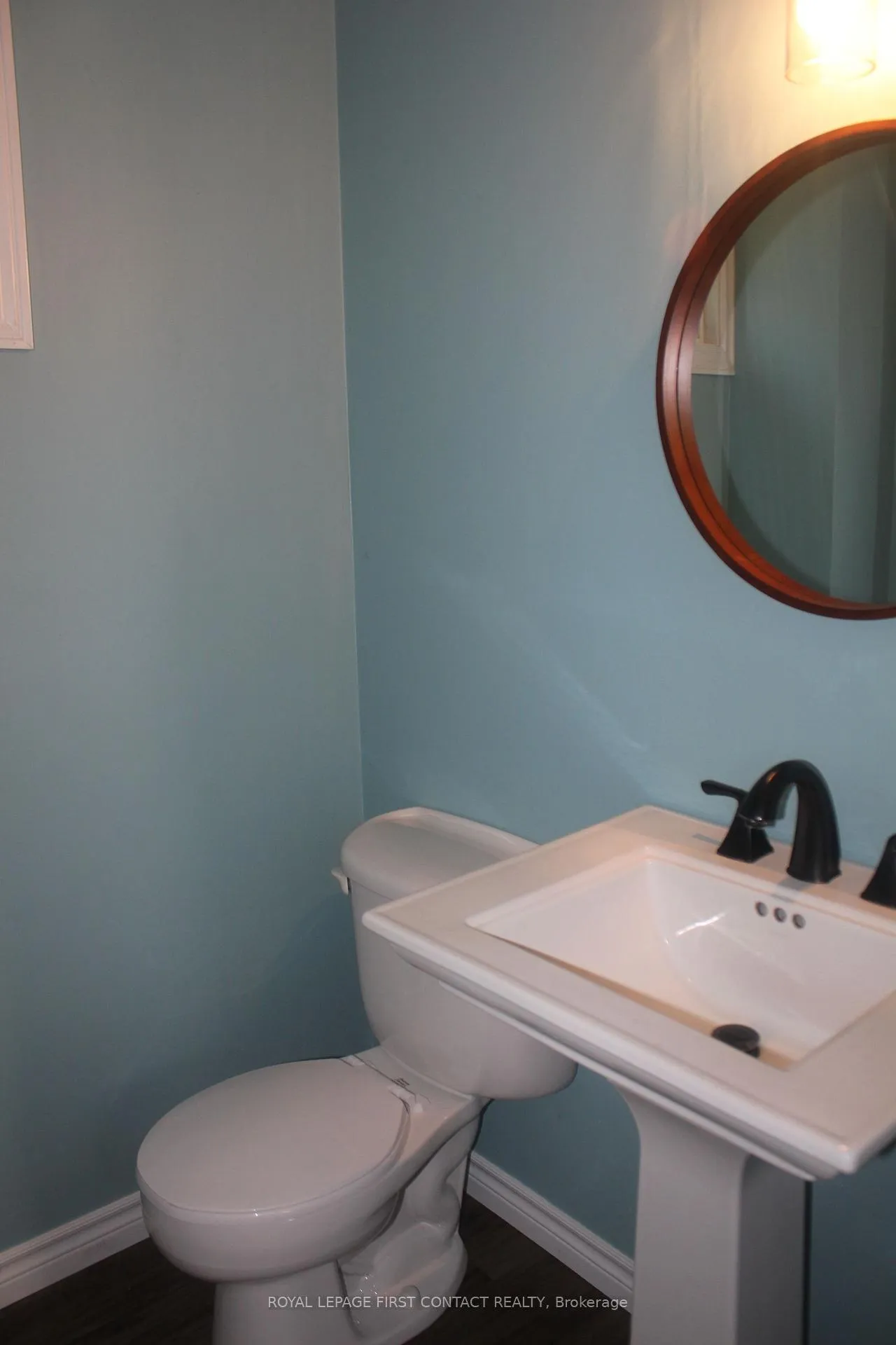 Photo 15 of 16 Rosenfeld Drive, Barrie, Grove East — HOMEH