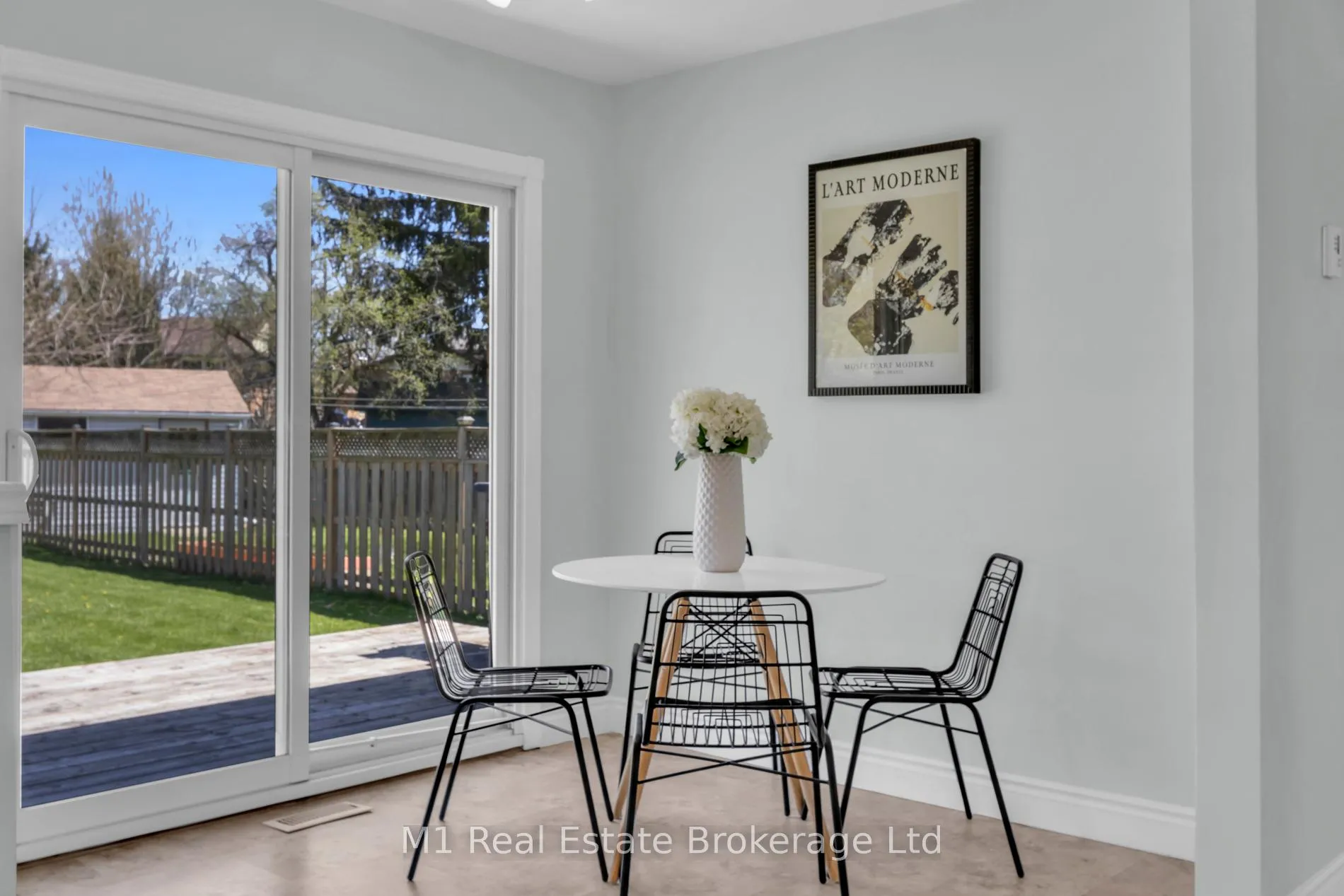 Photo 11 of 96 Siebert Avenue, Kitchener — HOMEH