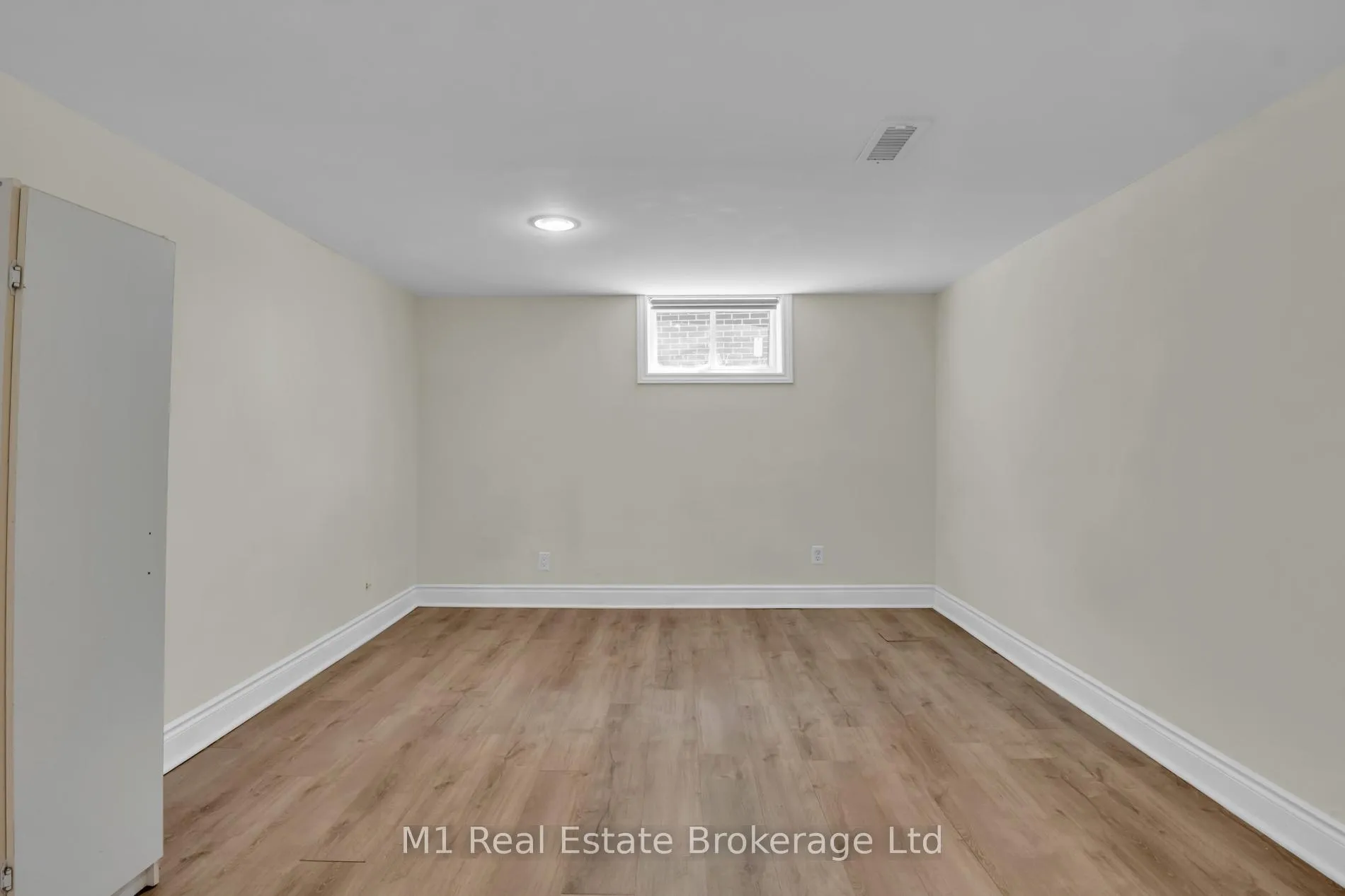 Photo 32 of 96 Siebert Avenue, Kitchener — HOMEH
