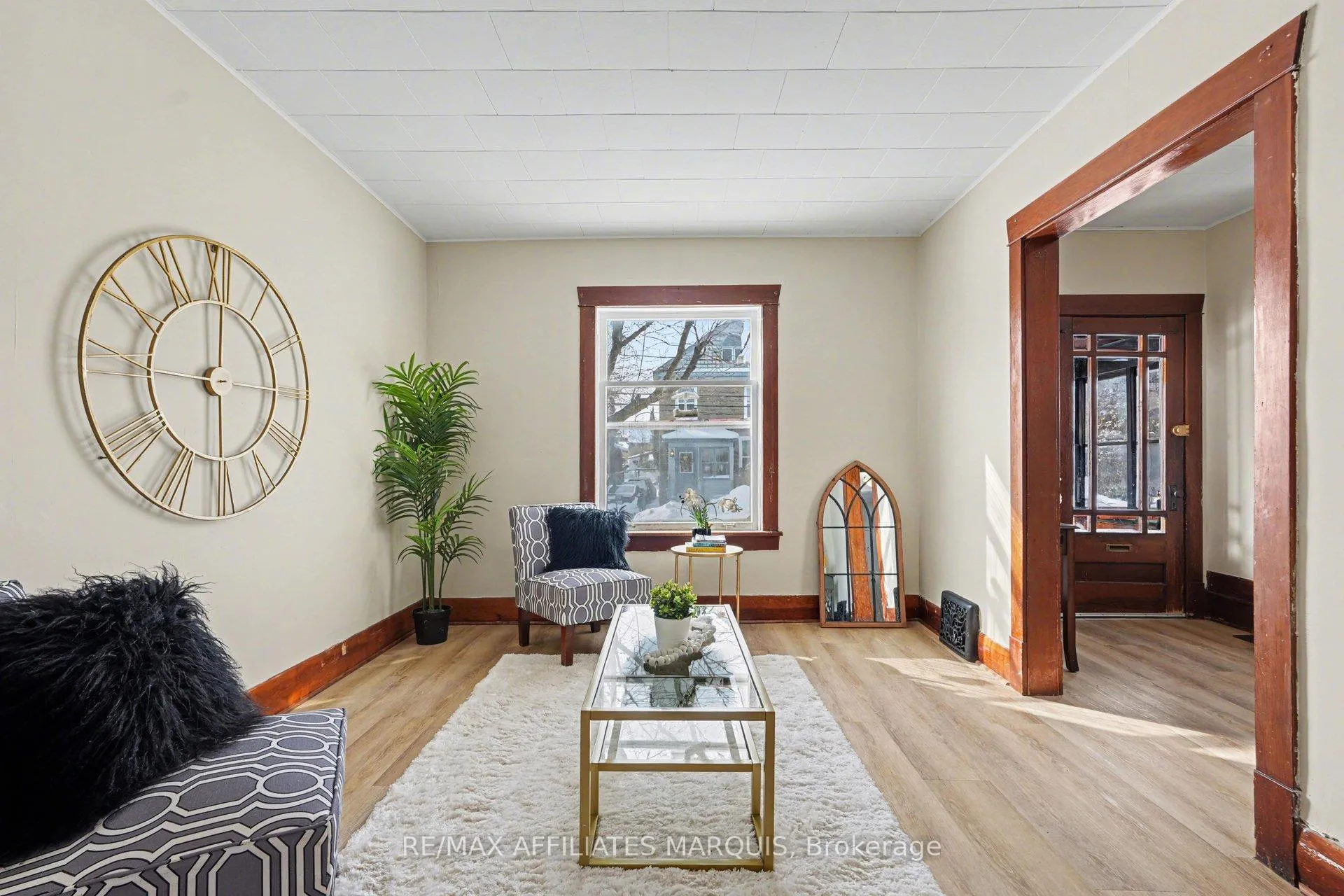 Photo 8 of 49-51 McGill Street N, Smiths Falls — HOMEH