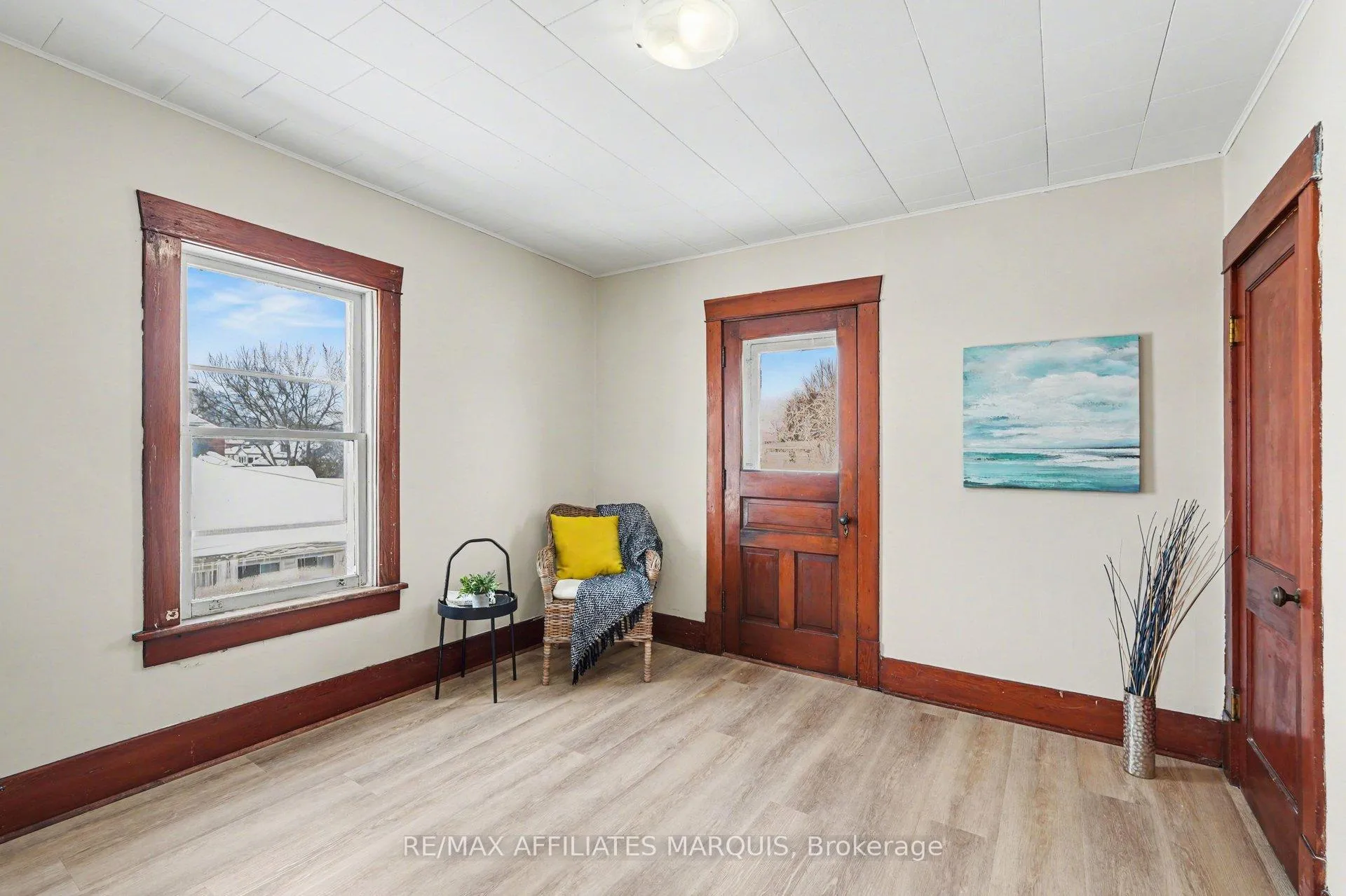 Photo 17 of 49-51 McGill Street N, Smiths Falls — HOMEH