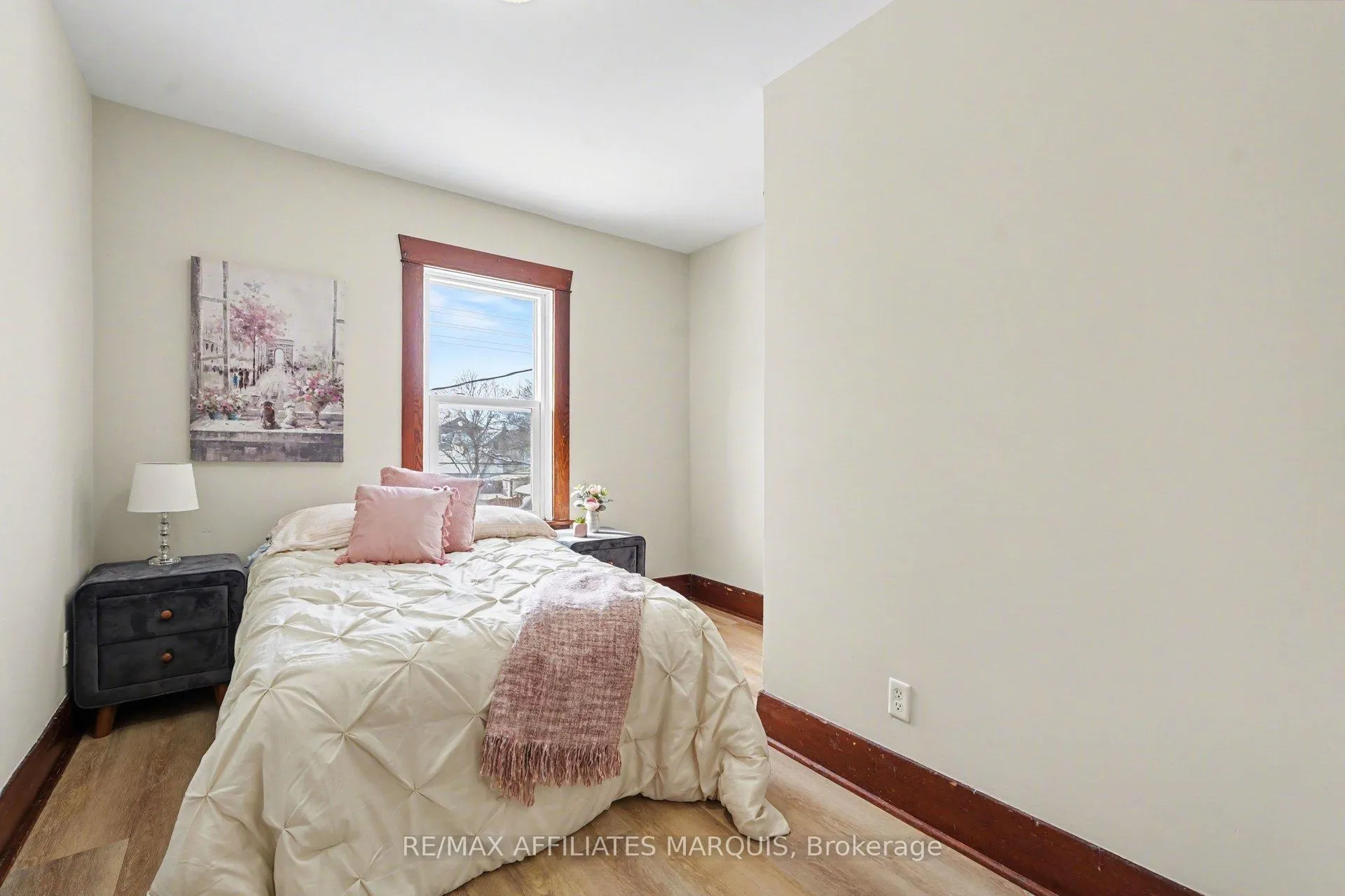 Photo 18 of 49-51 McGill Street N, Smiths Falls — HOMEH