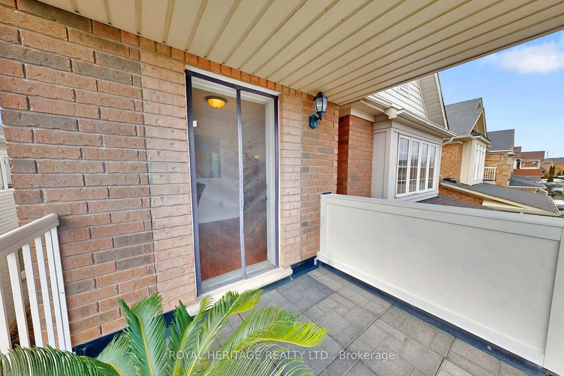 Photo 20 of 32 Bathgate Crescent, Clarington, Courtice — HOMEH