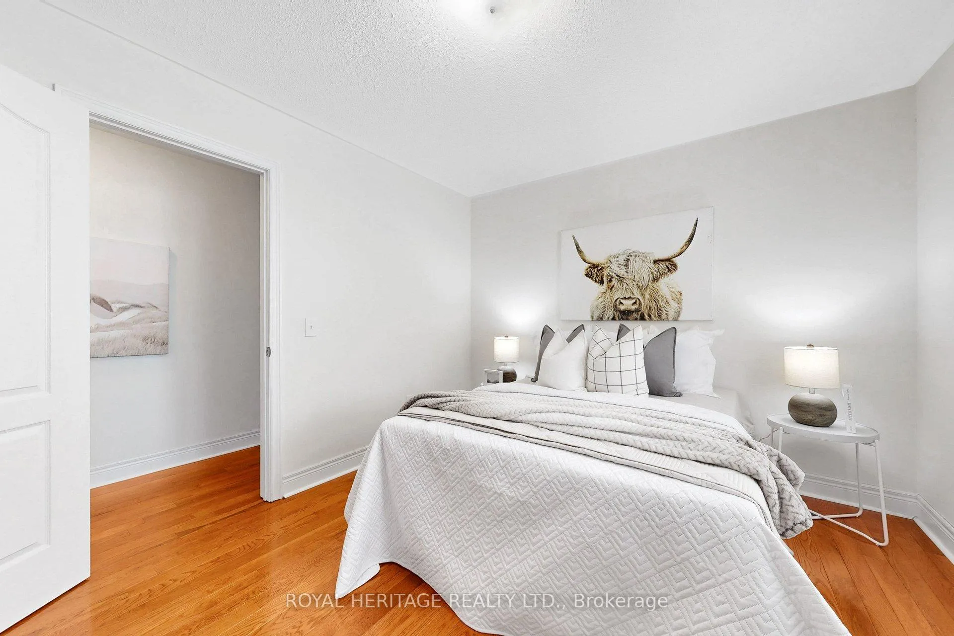 Photo 28 of 32 Bathgate Crescent, Clarington, Courtice — HOMEH