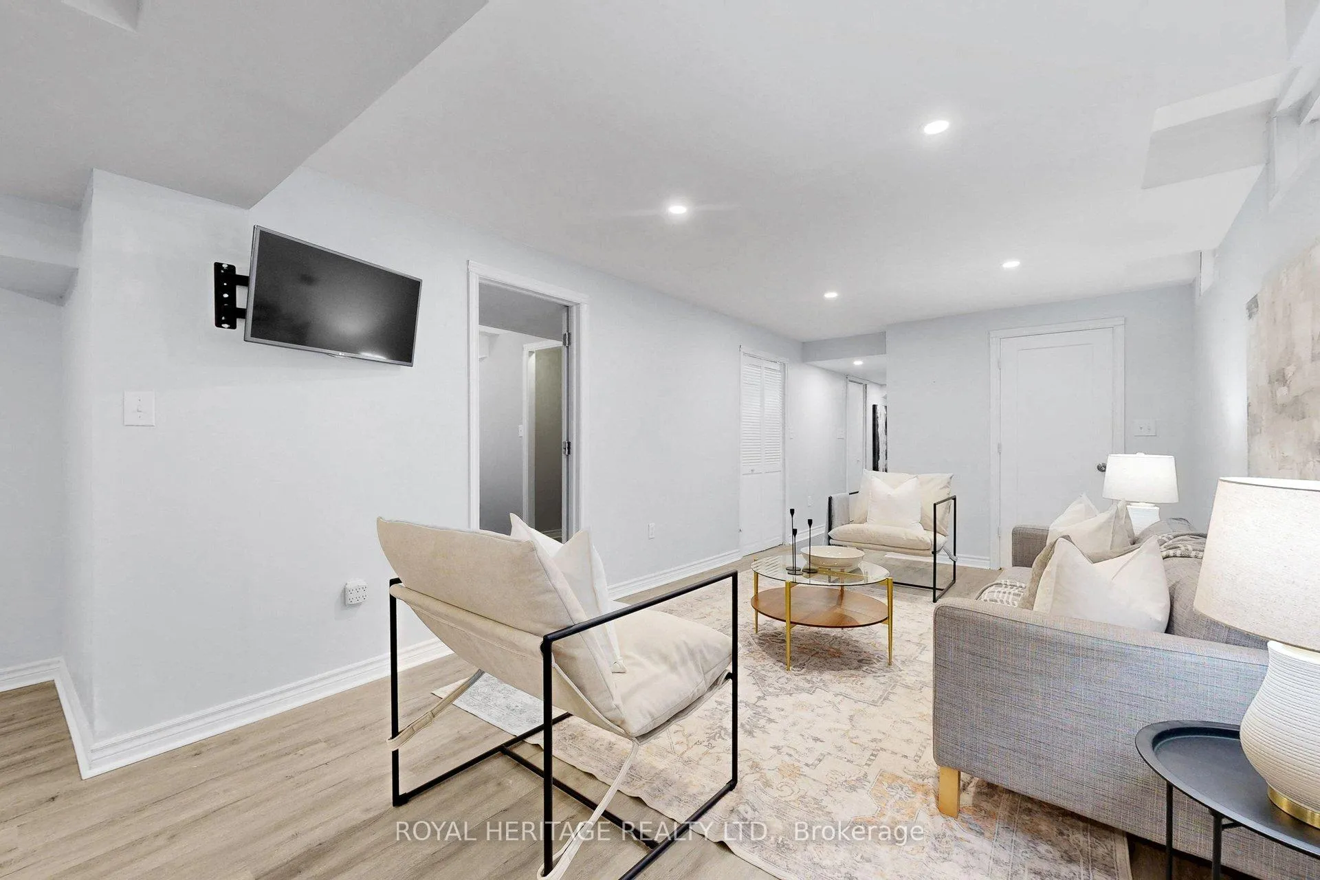 Photo 45 of 32 Bathgate Crescent, Clarington, Courtice — HOMEH