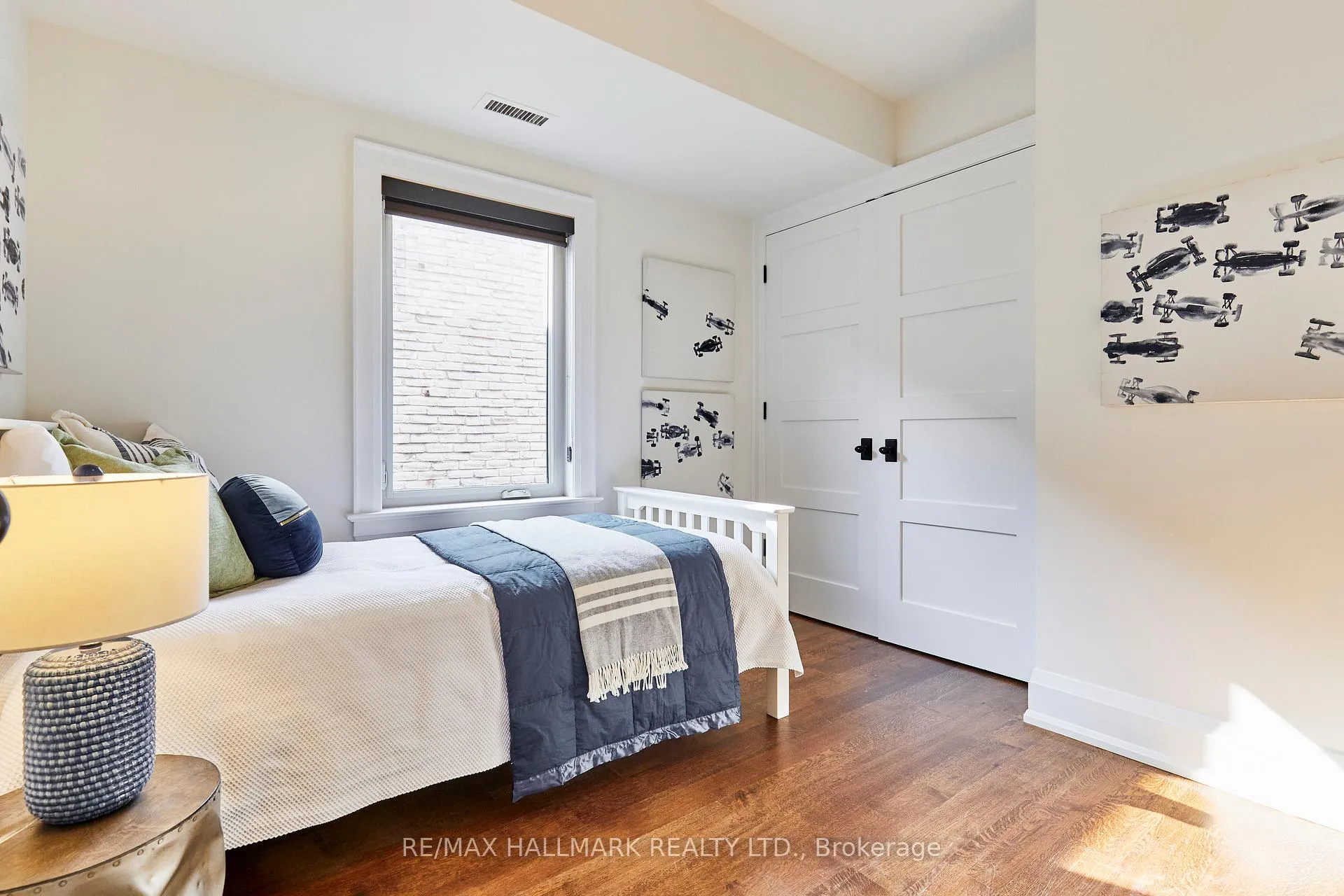 Photo 13 of 645 Balliol Street, Toronto, Mount Pleasant East — HOMEH