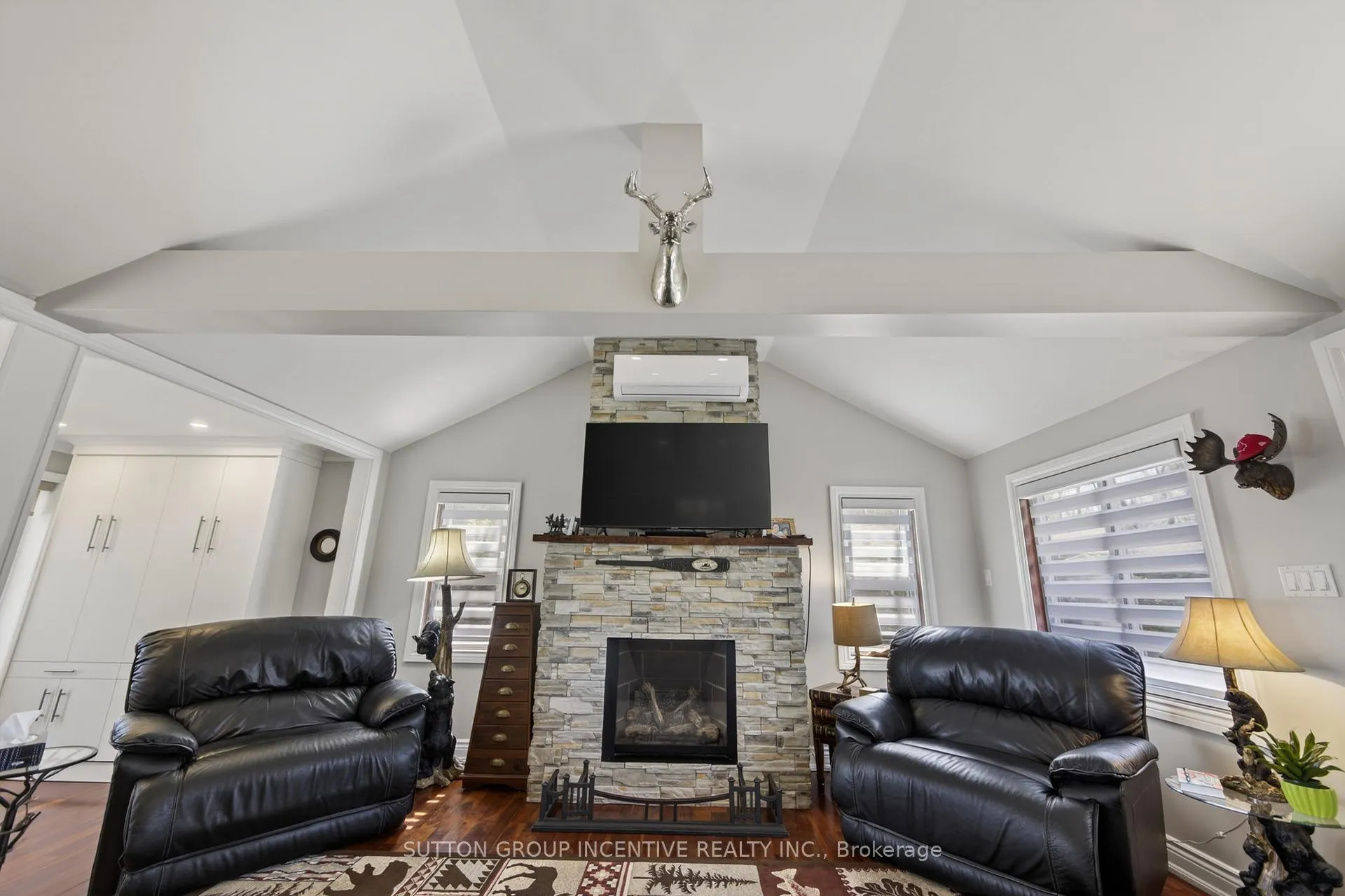 Photo 8 of 131 Minnetonka Road, Innisfil, Rural Innisfil — HOMEH