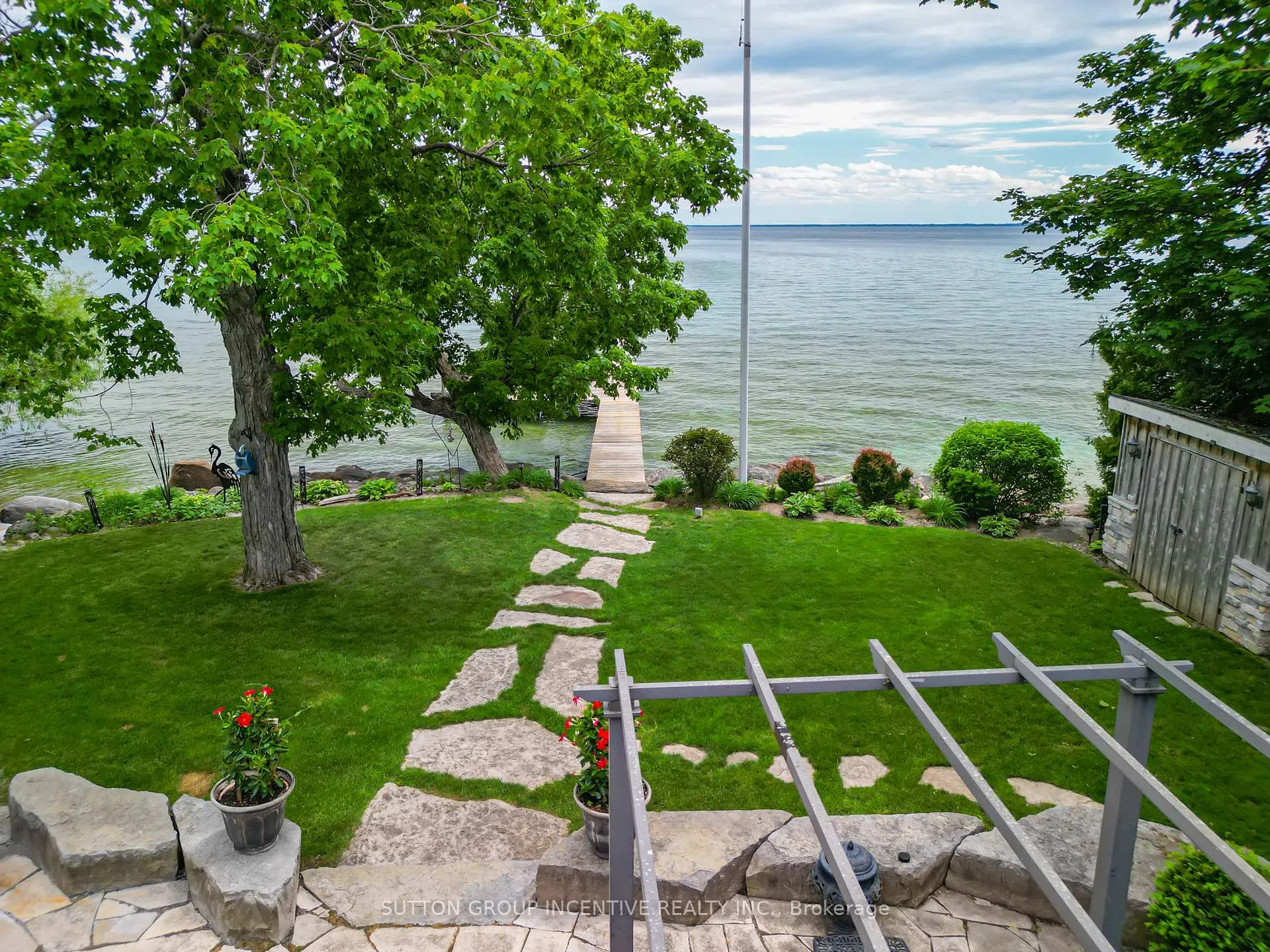 Photo 34 of 131 Minnetonka Road, Innisfil, Rural Innisfil — HOMEH