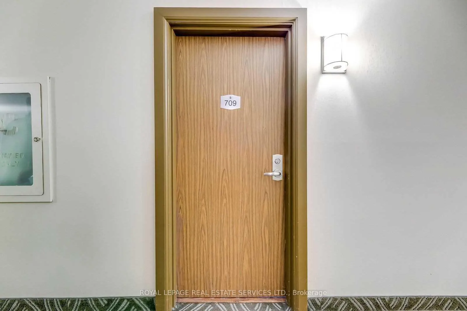 Photo 18 of Unit 709, 1110 Walden Circle, Mississauga, Clarkson — HOMEH